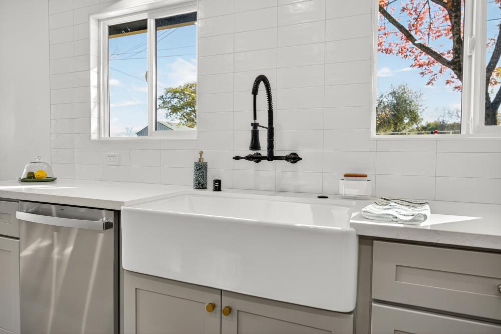 Shingle Springs, California, 95682, United States, 3 Bedrooms Bedrooms, ,2 BathroomsBathrooms,Residential,For Sale,1997348