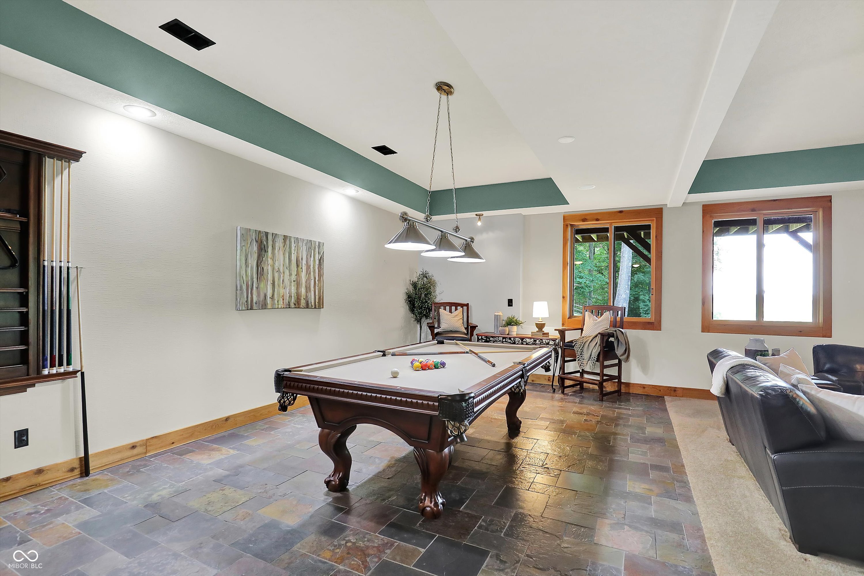 Unionville, Indiana, 47468, United States, 4 Bedrooms Bedrooms, ,5 BathroomsBathrooms,Residential,For Sale,1870094