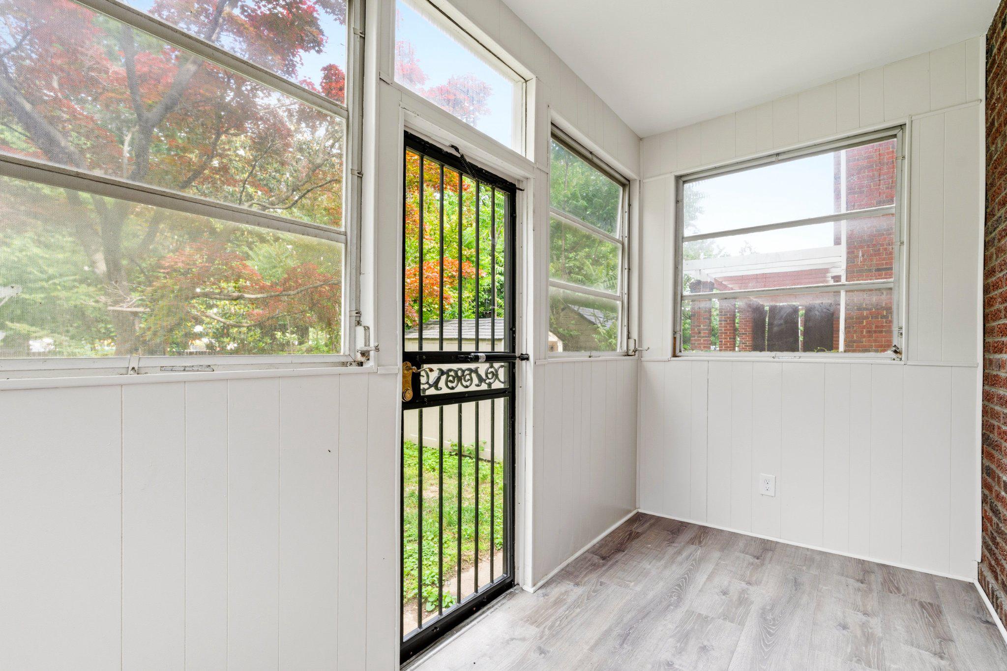 Washington, District of Columbia, 20019, United States, 3 Bedrooms Bedrooms, ,2 BathroomsBathrooms,Residential,For Sale,2048165