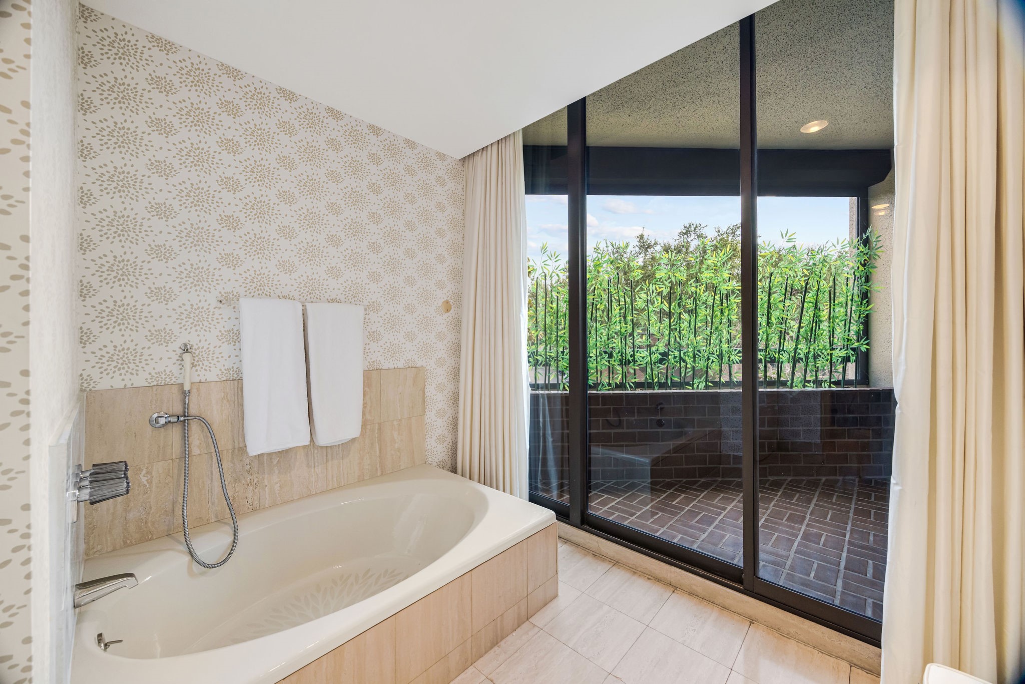  5555 Del Monte Drive #207 - 物件實景