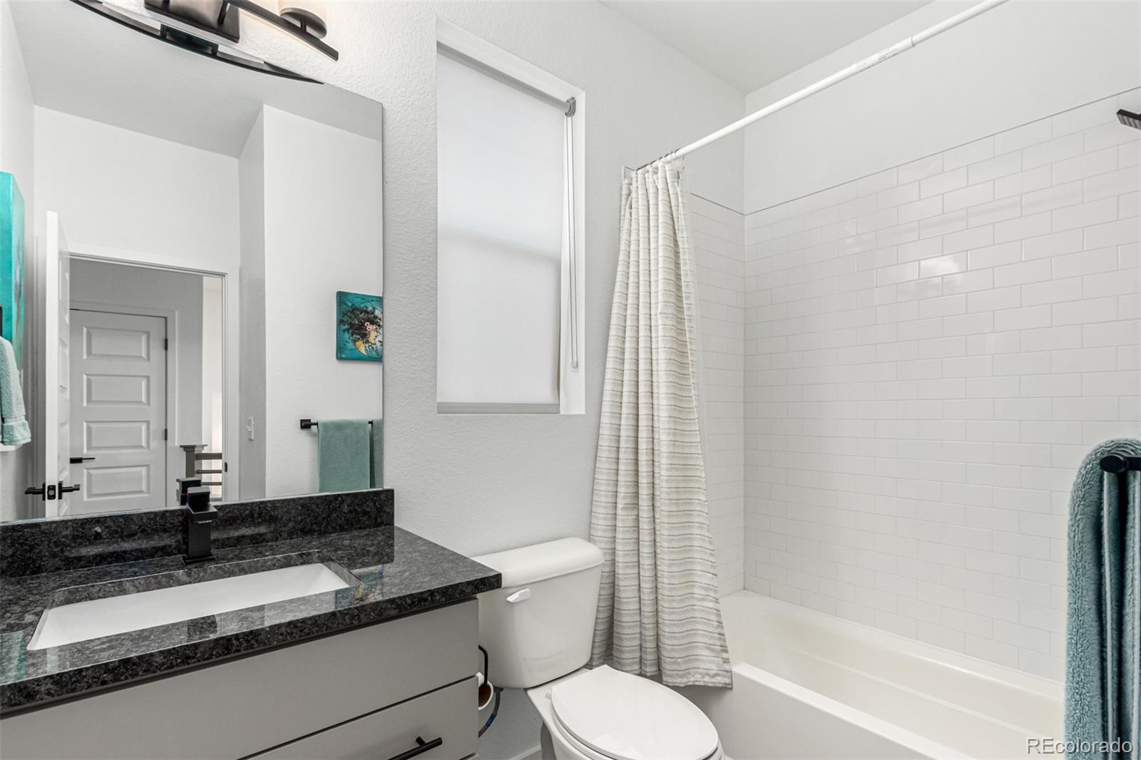 Arvada, Colorado, 80004, United States, 3 Bedrooms Bedrooms, ,2 BathroomsBathrooms,Residential,For Sale,1973817