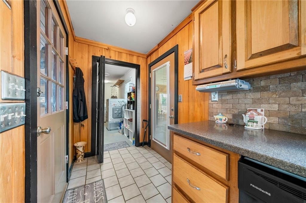 Dawsonville, Georgia, 30534, United States, 4 Bedrooms Bedrooms, ,3 BathroomsBathrooms,Residential,For Sale,1977797