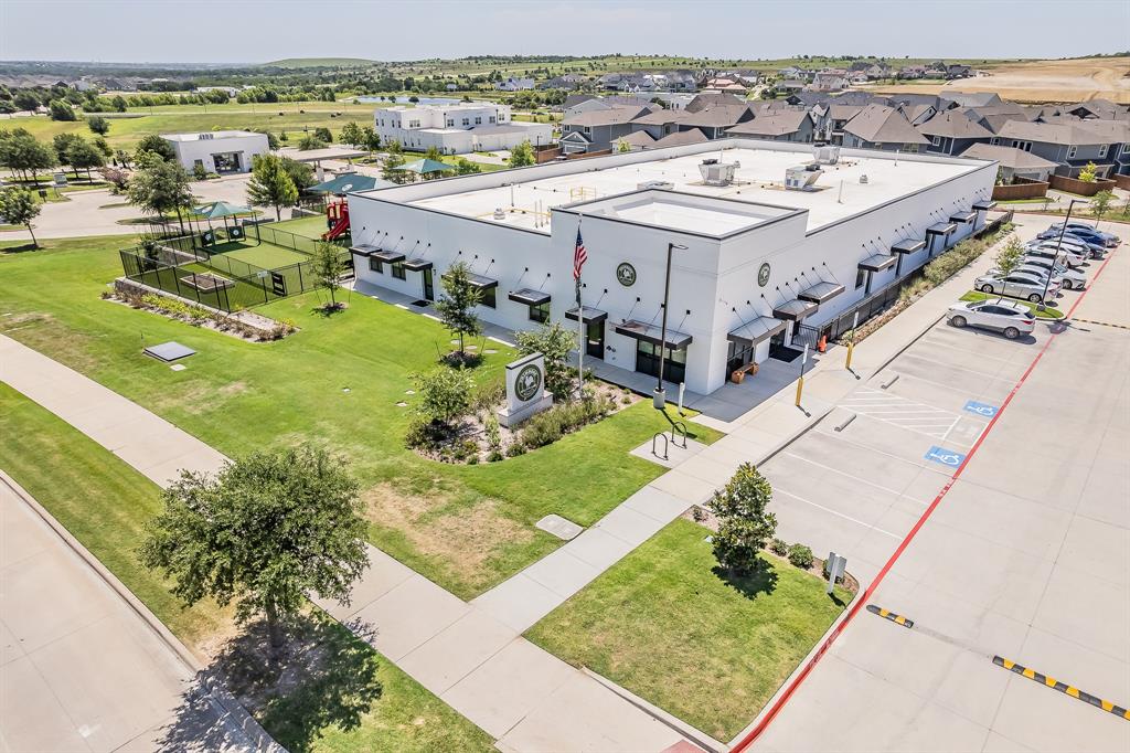 Fort Worth, Texas, 76008, United States, 4 Bedrooms Bedrooms, ,3 BathroomsBathrooms,Residential,For Sale,1902428