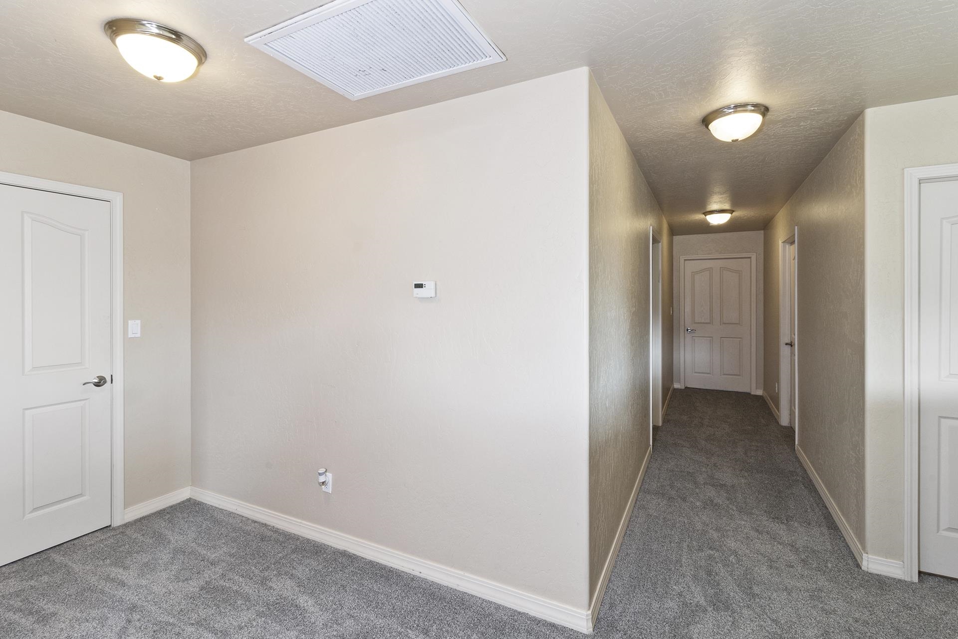 Fruita, Colorado, 81521, United States, 5 Bedrooms Bedrooms, ,3 BathroomsBathrooms,Residential,For Sale,1982065