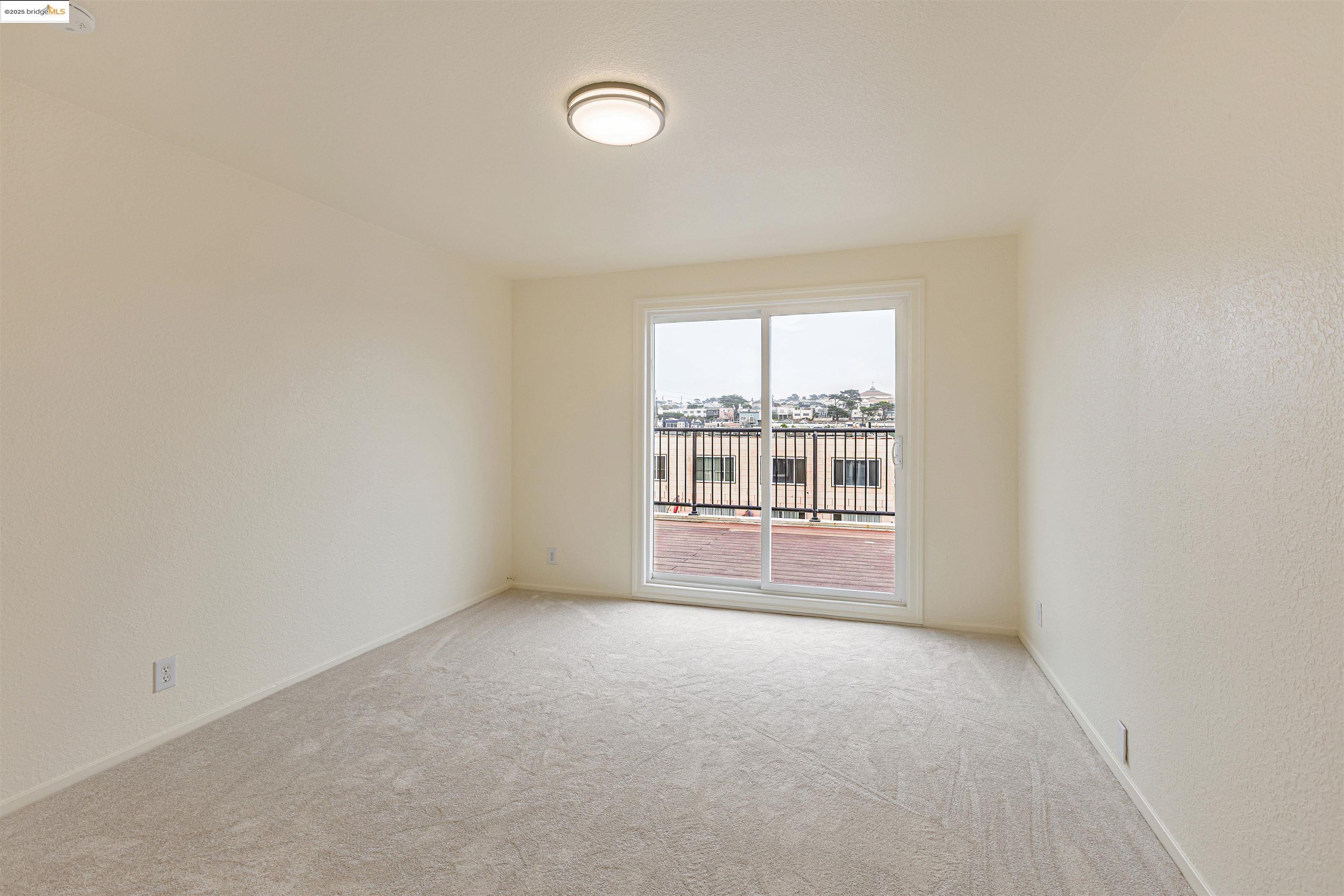 San Francisco, California, 94122, United States, 3 Bedrooms Bedrooms, ,3 BathroomsBathrooms,Residential,For Sale,1949271