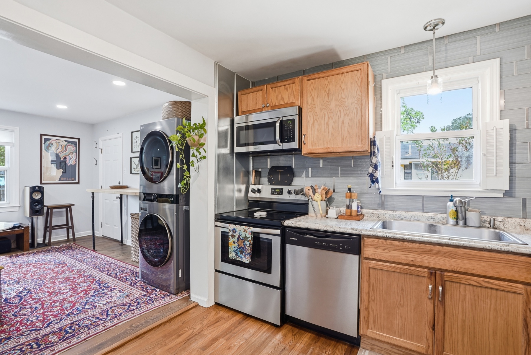  Precious Bungalow in East Savannah - 物件實景