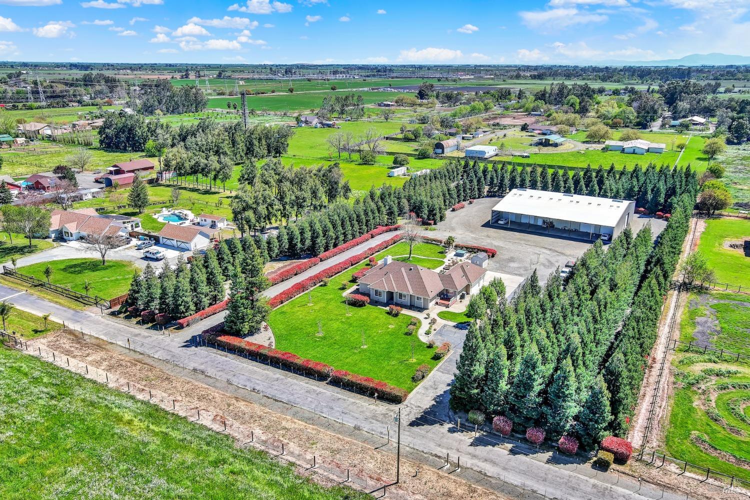 Vacaville, California, 95688, United States, 4 Bedrooms Bedrooms, ,4 BathroomsBathrooms,Residential,For Sale,1991158