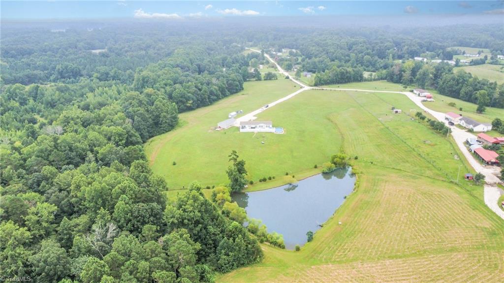 Burlington, North Carolina, 27217, United States, 3 Bedrooms Bedrooms, ,3 BathroomsBathrooms,Residential,For Sale,1908926