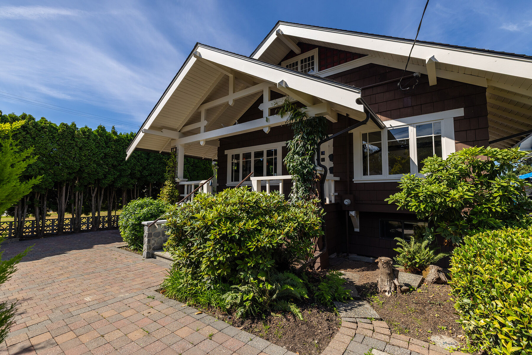  Beautiful Arts & Crafts Home - 物件實景