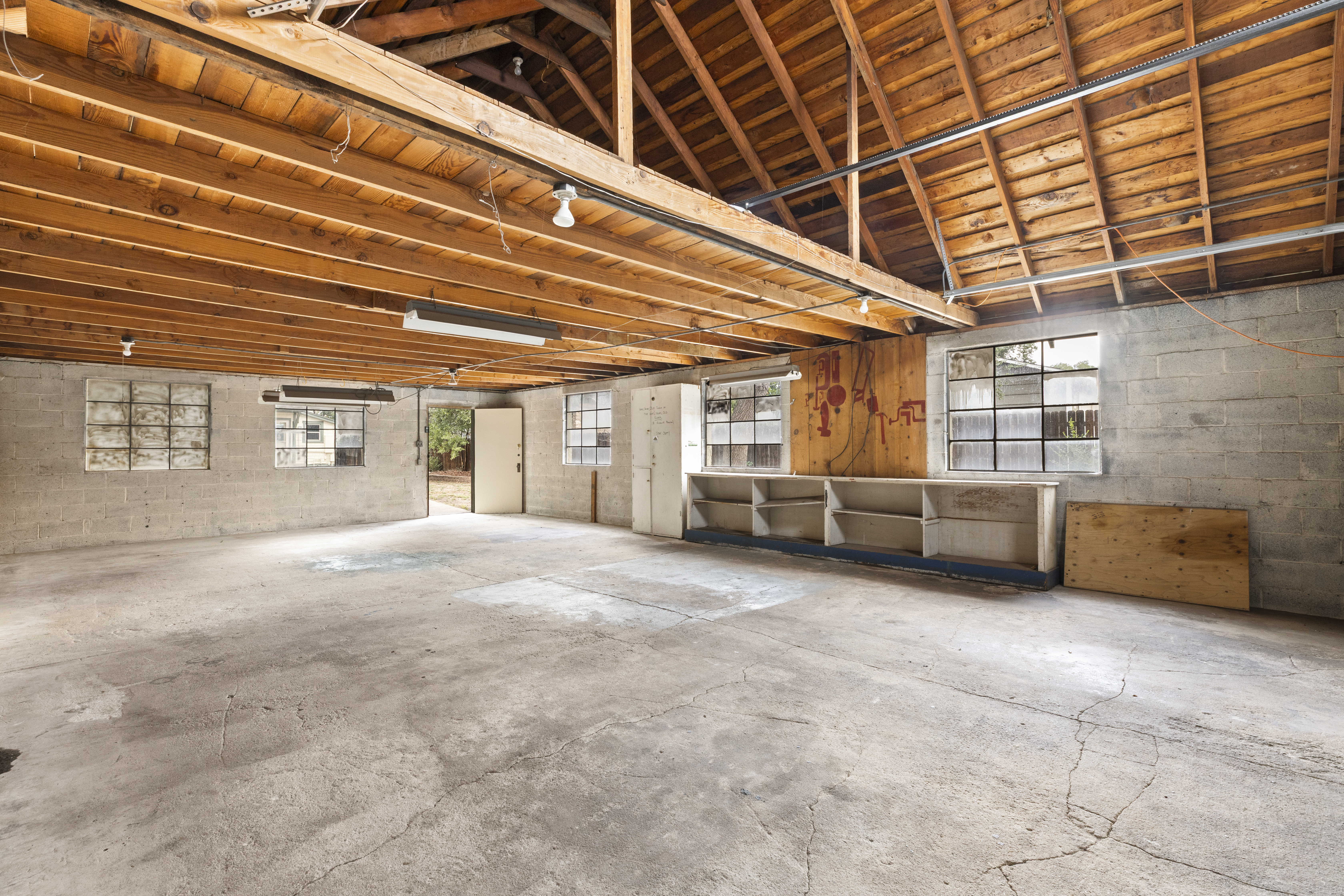 Opportunity to Own a Piece of History - 物件實景