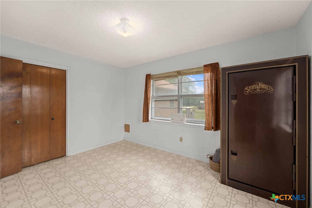 Killeen, Texas, 76549, United States, 3 Bedrooms Bedrooms, ,1 BathroomBathrooms,Residential,For Sale,1906689