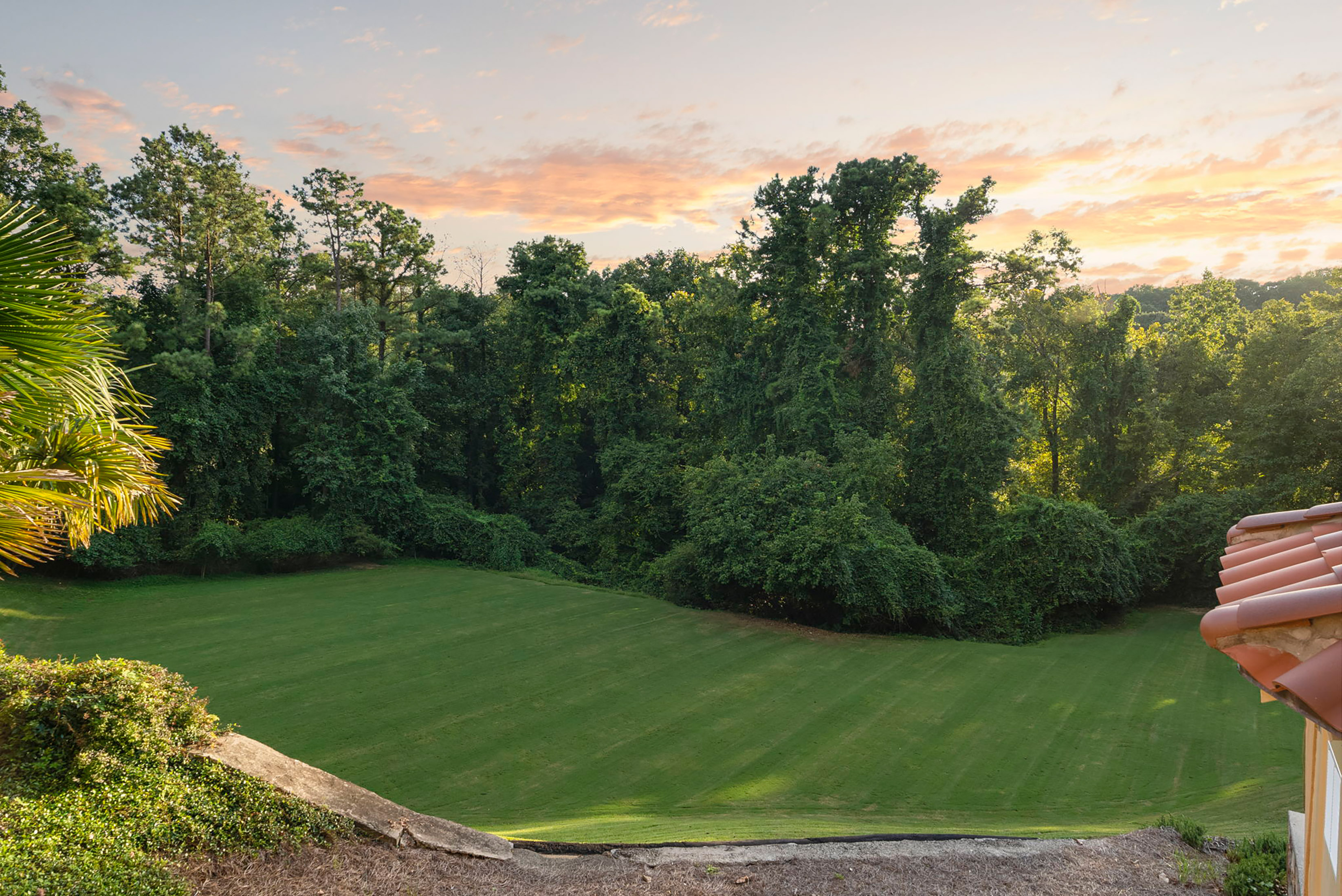  Remarkable Spanish-style Estate on 3.8+/- Private Acres - 物件實景