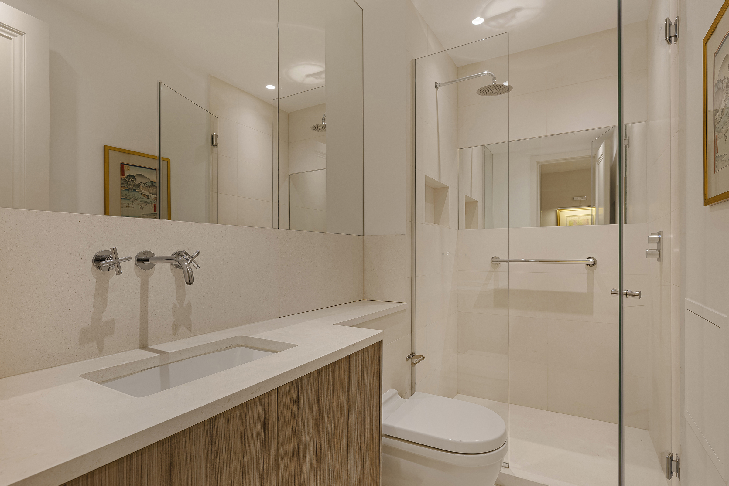  A Generous Three-Bedroom Apartment in Ennismore Gardens - 物件實景