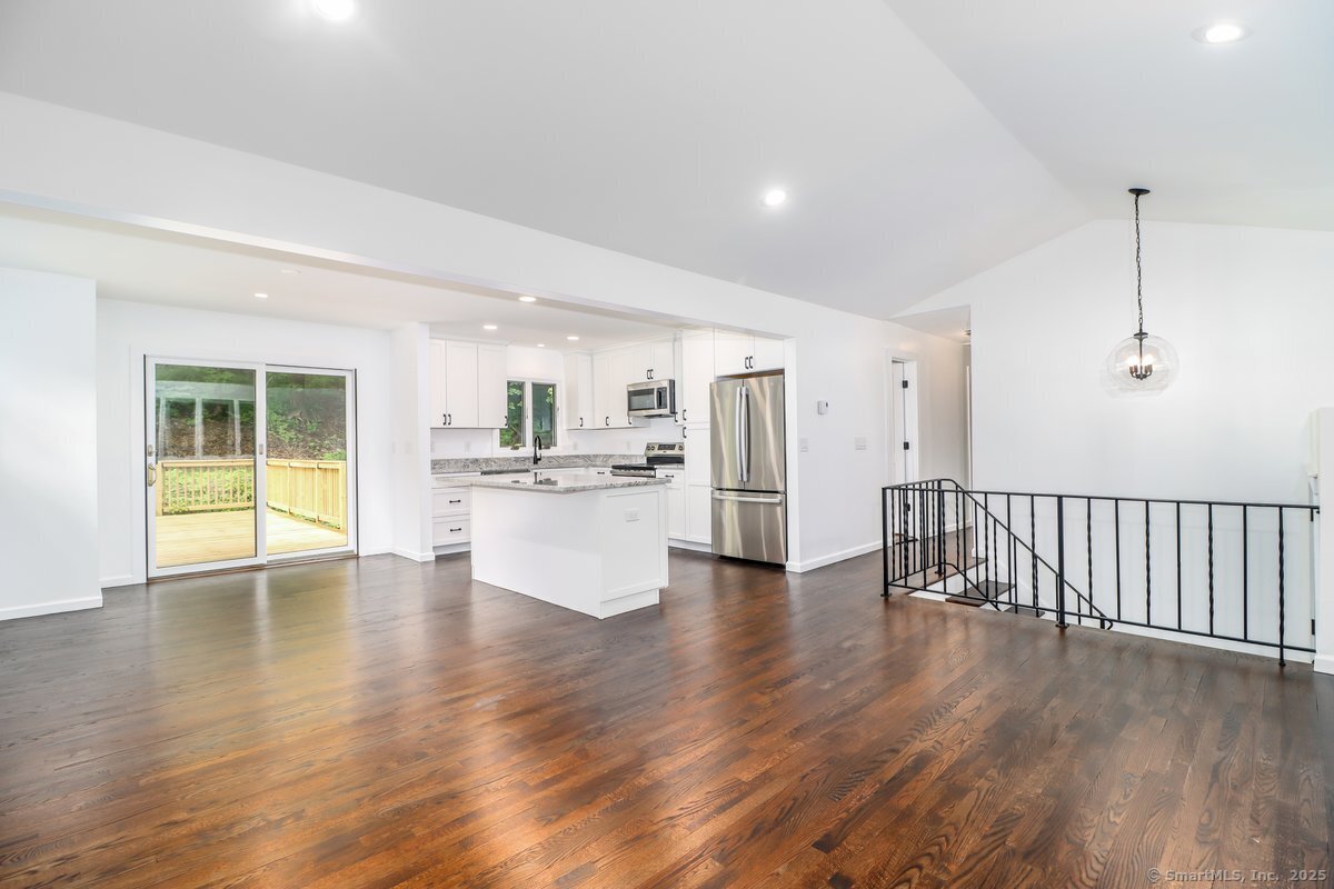 Sherman, Connecticut, 06784, United States, 3 Bedrooms Bedrooms, ,3 BathroomsBathrooms,Residential,For Sale,1840198