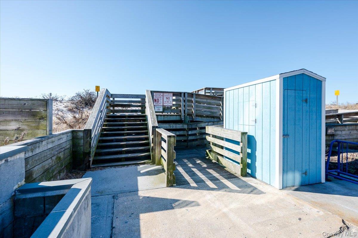 Long Beach, New York, 11561, United States, 3 Bedrooms Bedrooms, ,2 BathroomsBathrooms,Residential,For Sale,1991269