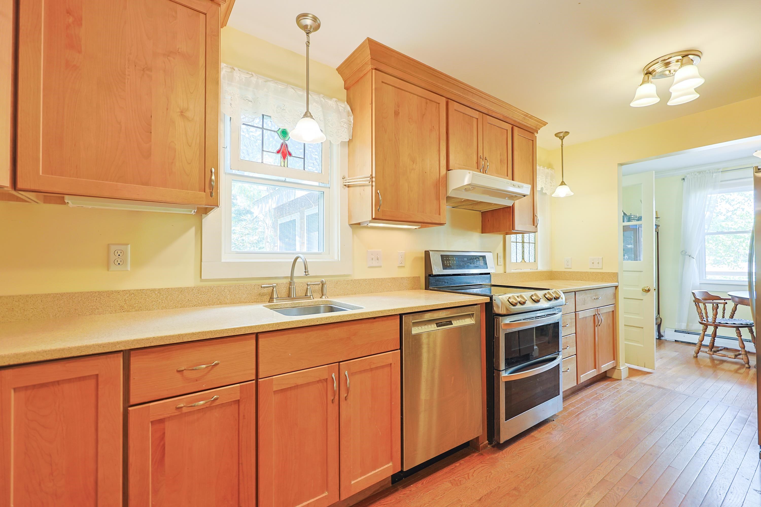 Ossipee, New Hampshire, 03814, United States, 2 Bedrooms Bedrooms, ,2 BathroomsBathrooms,Residential,For Sale,1895643