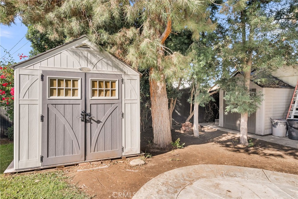 Riverside, California, 92507, United States, 4 Bedrooms Bedrooms, ,2 BathroomsBathrooms,Residential,For Sale,1999020