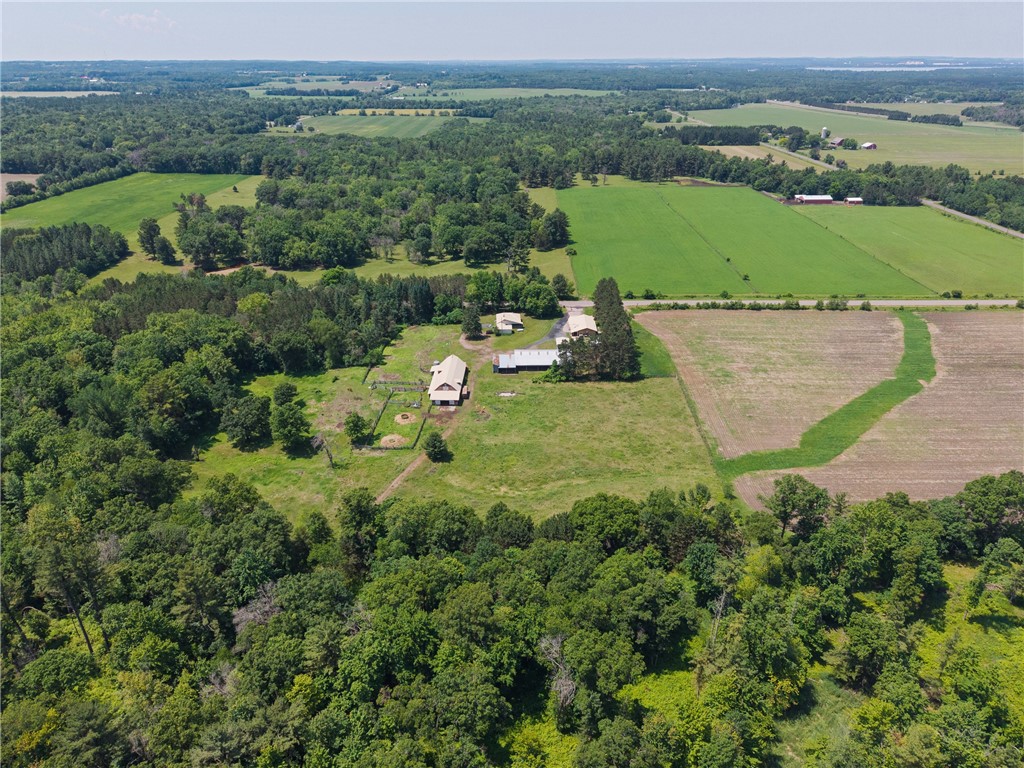 Cadott, Wisconsin, 54727, United States, 4 Bedrooms Bedrooms, ,3 BathroomsBathrooms,Residential,For Sale,1990945