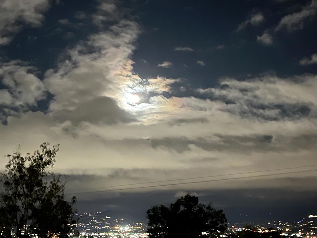 El Cajon, California, 92020, United States, 2 Bedrooms Bedrooms, ,3 BathroomsBathrooms,Residential,For Sale,1985459