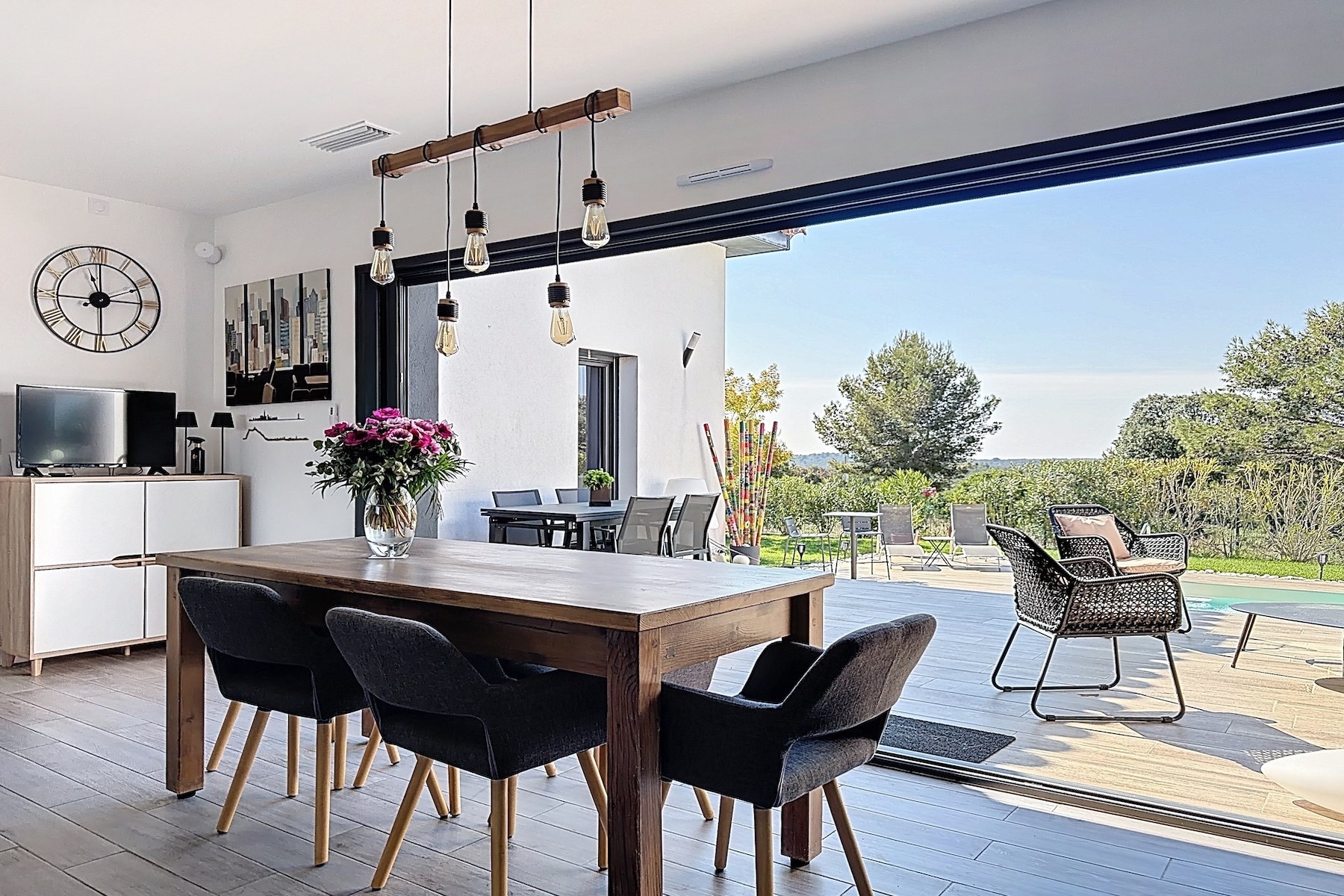  Nimes Contemporary Single-Storey Villa with Panoramic Garrigue Views - 物件實景