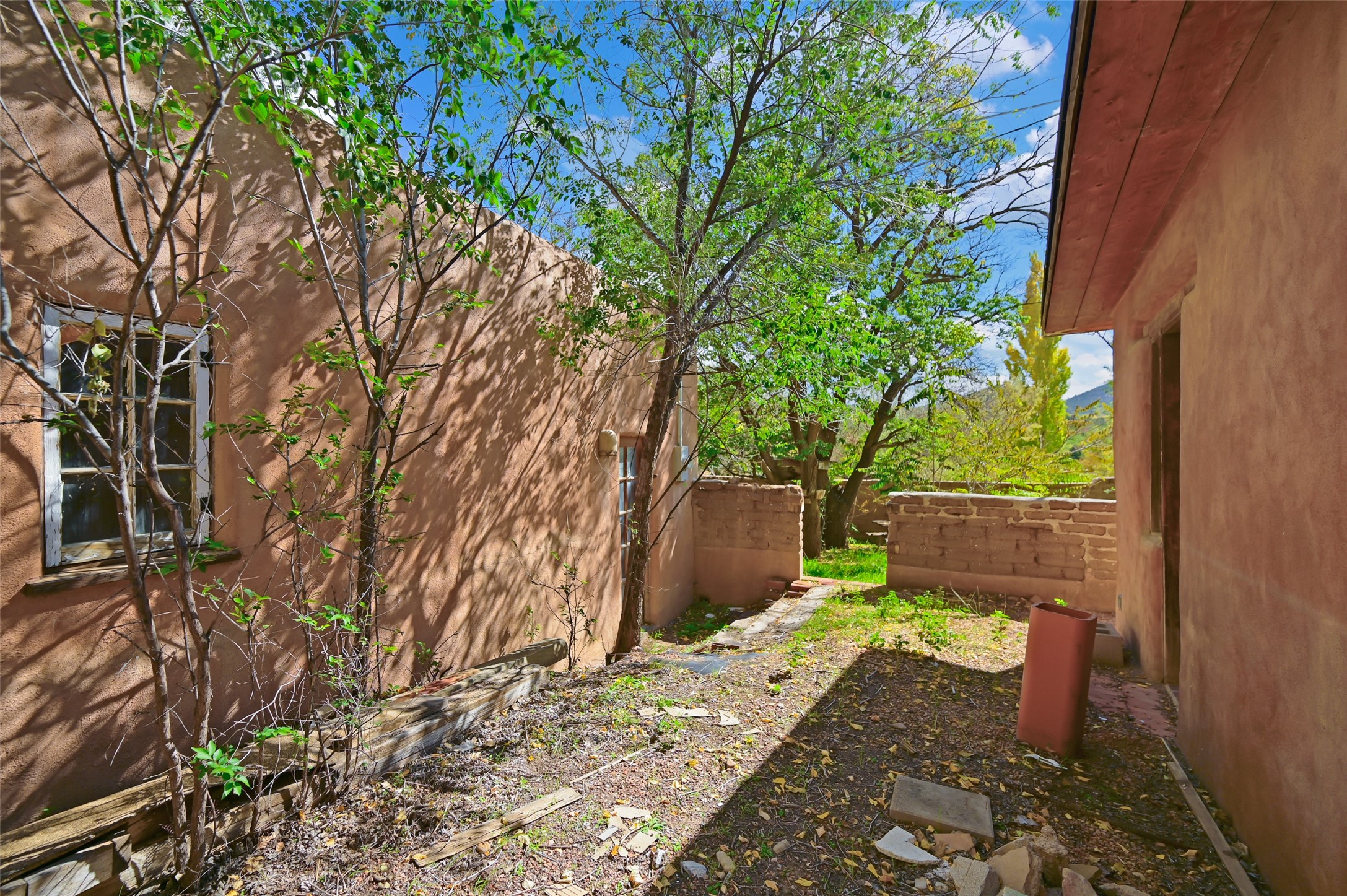  1325 Cerro Gordo Road - 物件實景