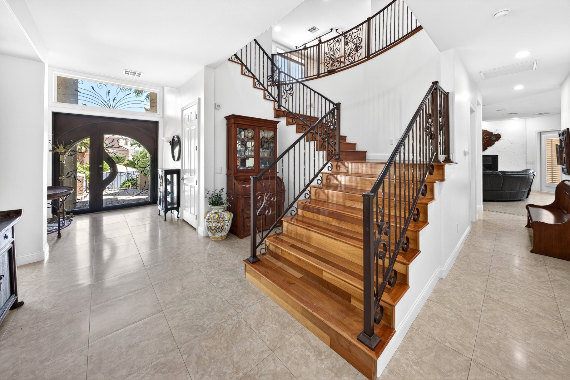  Mountain View home on Cul-de-Sac with Pool, Spa & Sport Court - 物件實景