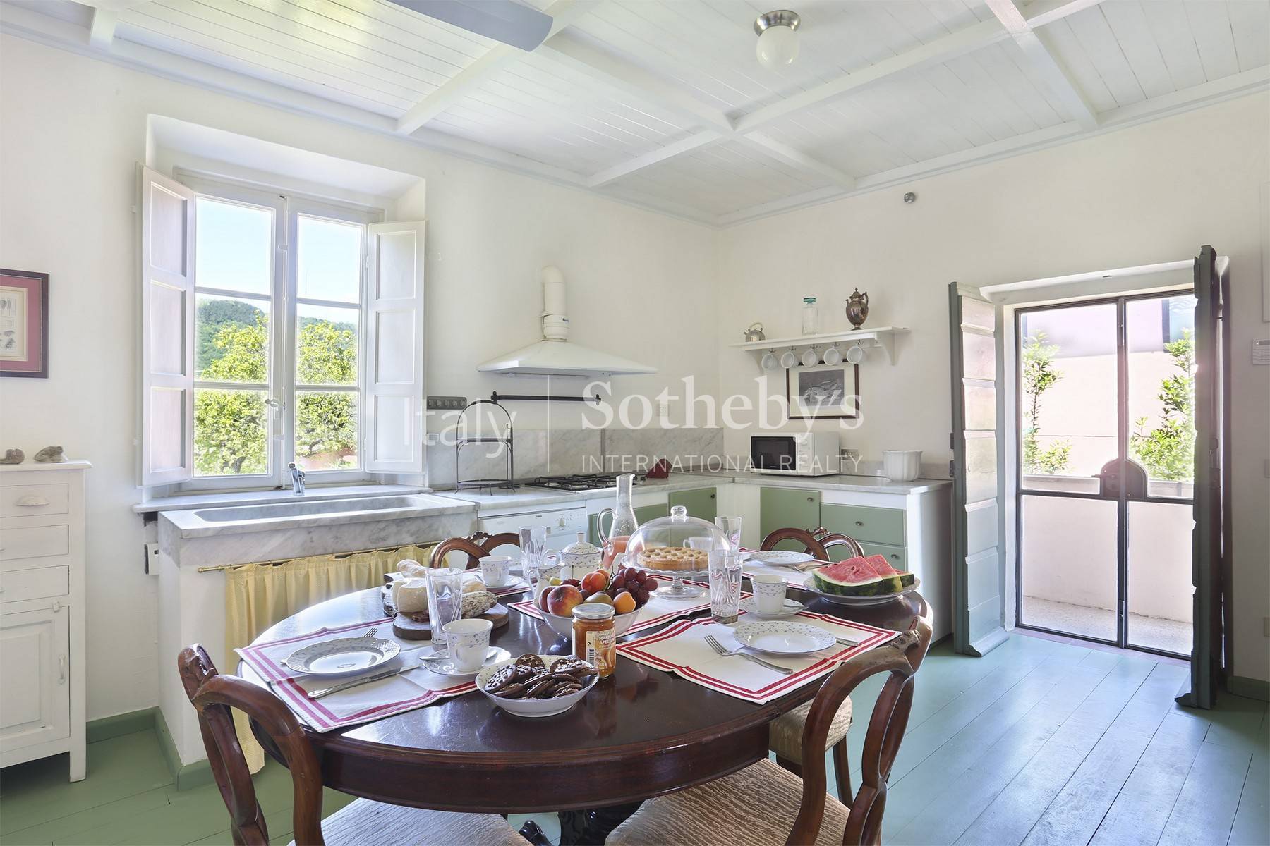 Beautiful villa with swimming pool in the countryside of Lucca - 物件實景