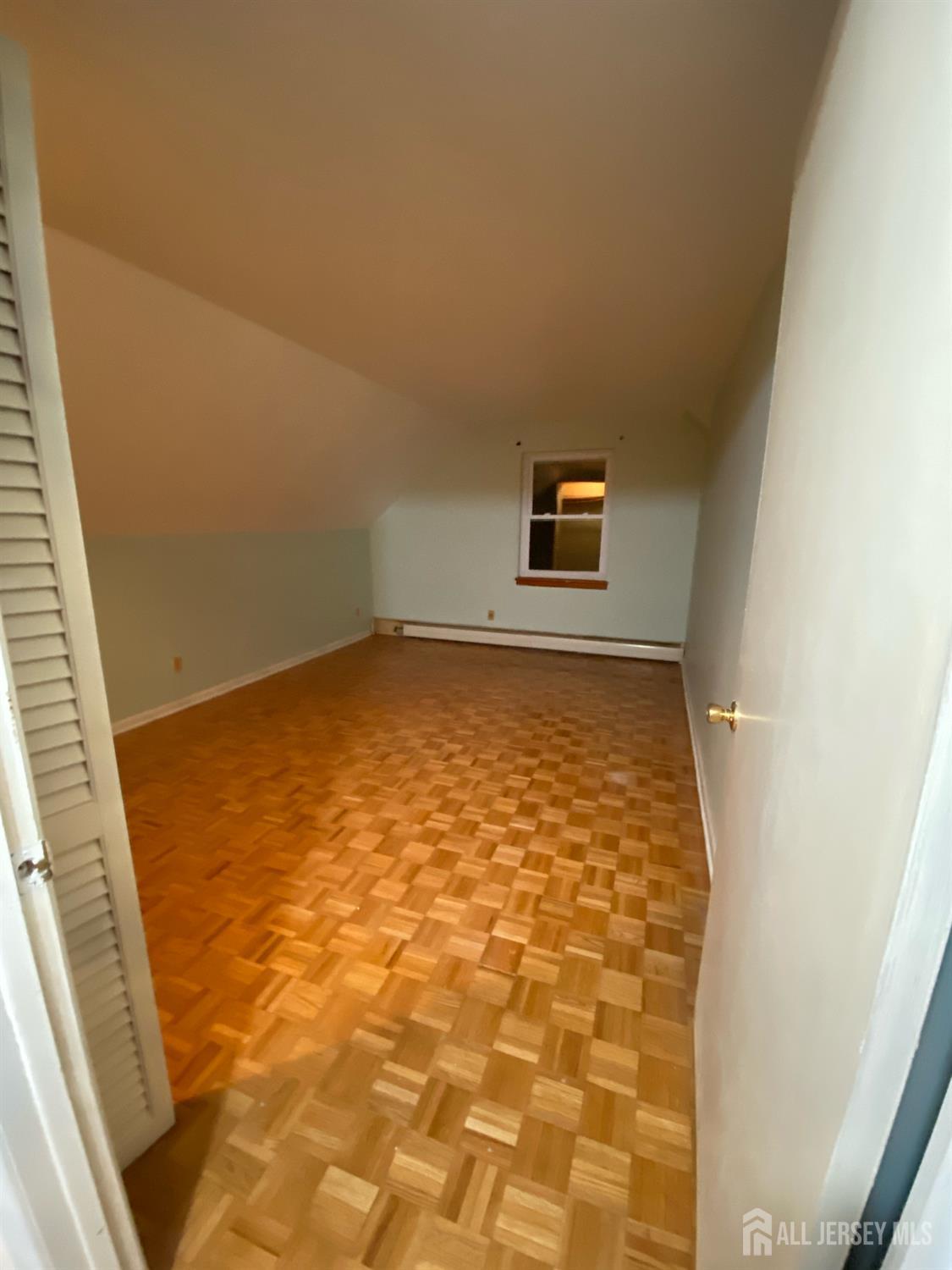 East Brunswick, New Jersey, 08816, United States, 5 Bedrooms Bedrooms, ,2 BathroomsBathrooms,Residential,For Sale,1956516