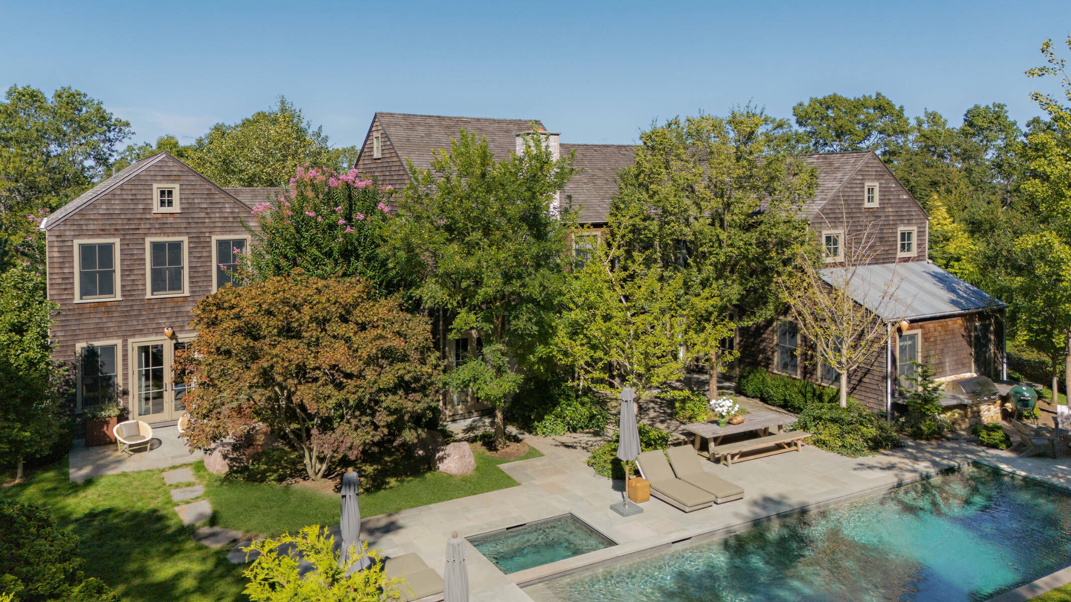  Dazzling East Hampton Compound Featured in Architectural Digest - 物件實景