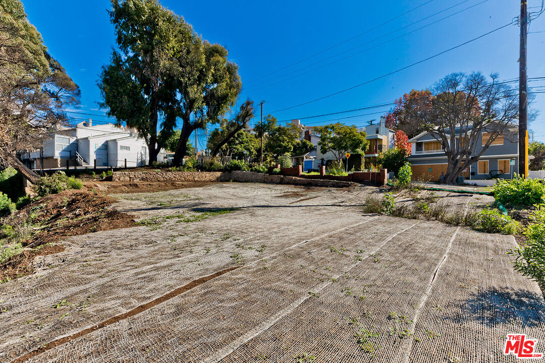 Pacific Palisades, California, 90272, United States, ,Land,For Sale,1996846