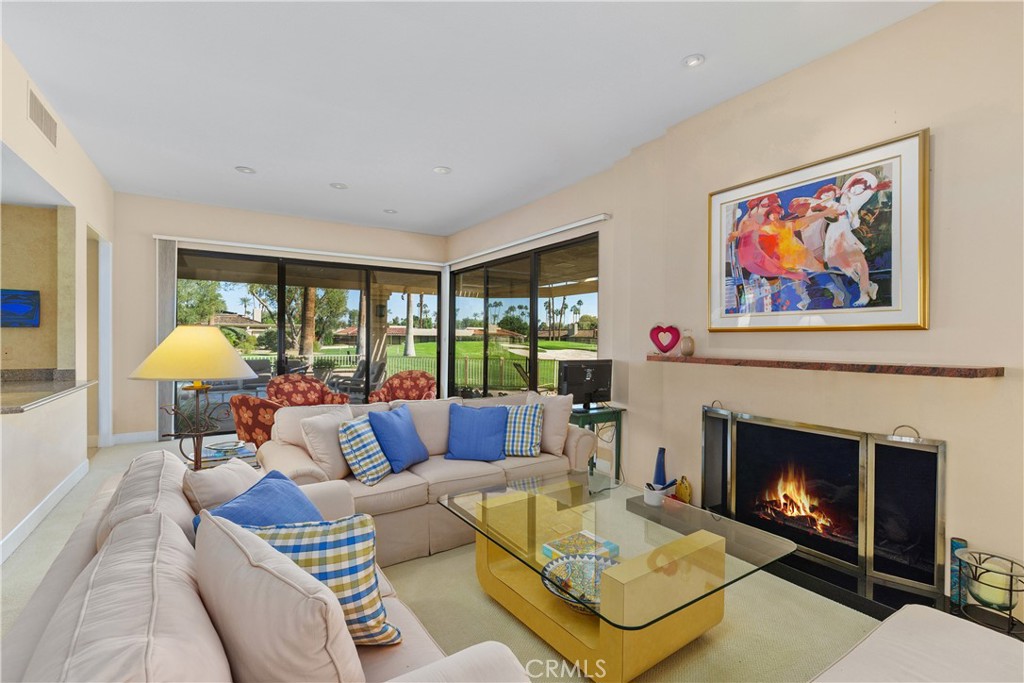 Rancho Mirage, California, 92270, United States, 3 Bedrooms Bedrooms, ,3 BathroomsBathrooms,Residential,For Sale,1986215