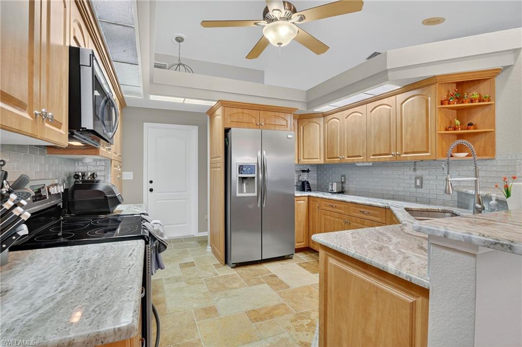 Cape Coral, Florida, 33990, United States, 3 Bedrooms Bedrooms, ,2 BathroomsBathrooms,Residential,For Sale,1994488