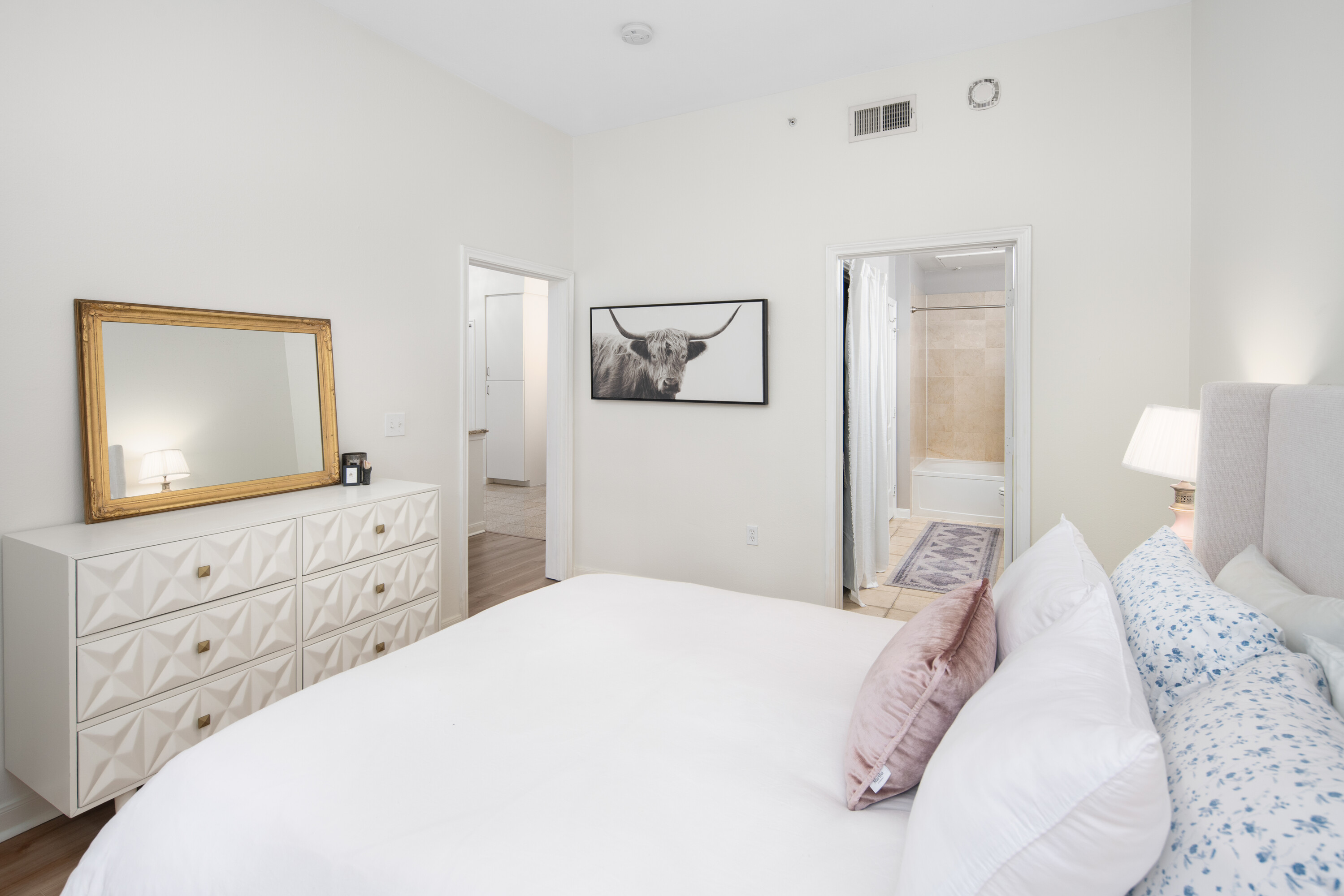  3225 Turtle Creek Boulevard, Dallas, TX, 75219 - 物件實景