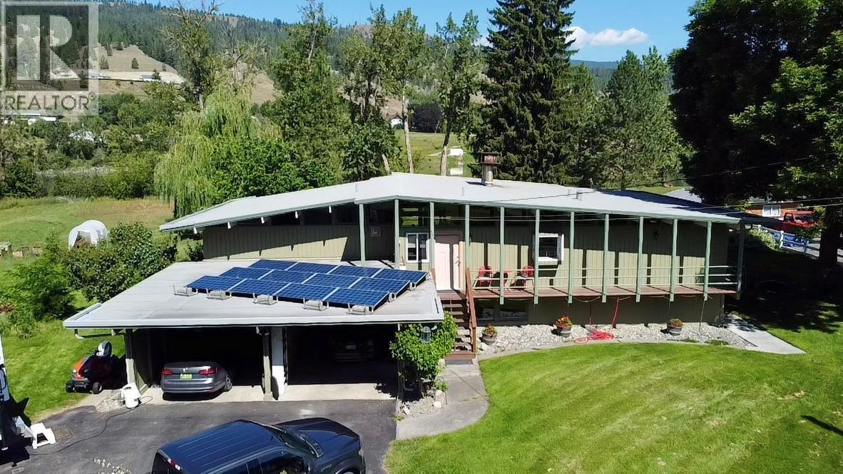 KAMLOOPS, British Columbia, V2H 1M4, CA, 5 Bedrooms Bedrooms, ,2 BathroomsBathrooms,Residential,For Sale,1912088