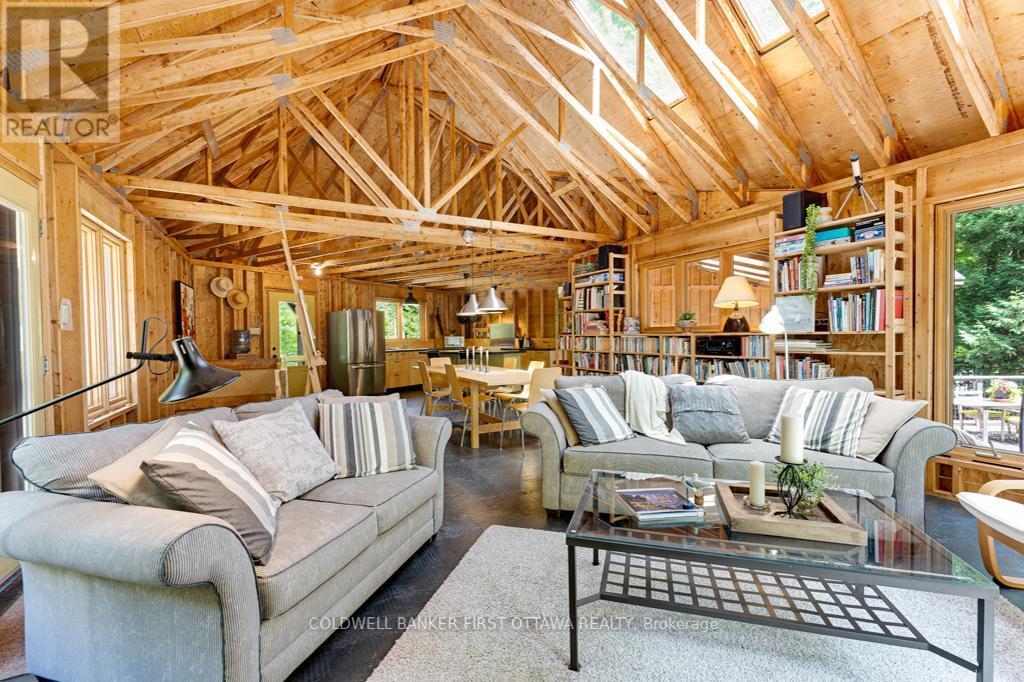 FRONTENAC (FRONTENAC NORTH), Ontario, K0H 2J0, CA, 3 Bedrooms Bedrooms, ,1 BathroomBathrooms,Residential,For Sale,1901369