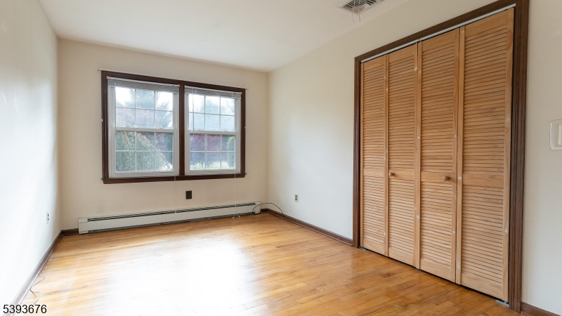 Kingwood Twp., New Jersey, 08867, United States, 3 Bedrooms Bedrooms, ,2 BathroomsBathrooms,Residential,For Sale,1988305