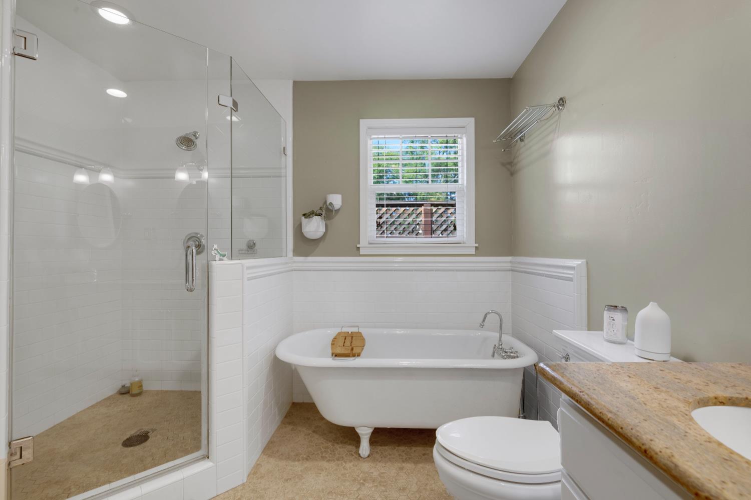 Sacramento, California, 95819, United States, 3 Bedrooms Bedrooms, ,2 BathroomsBathrooms,Residential,For Sale,1949743