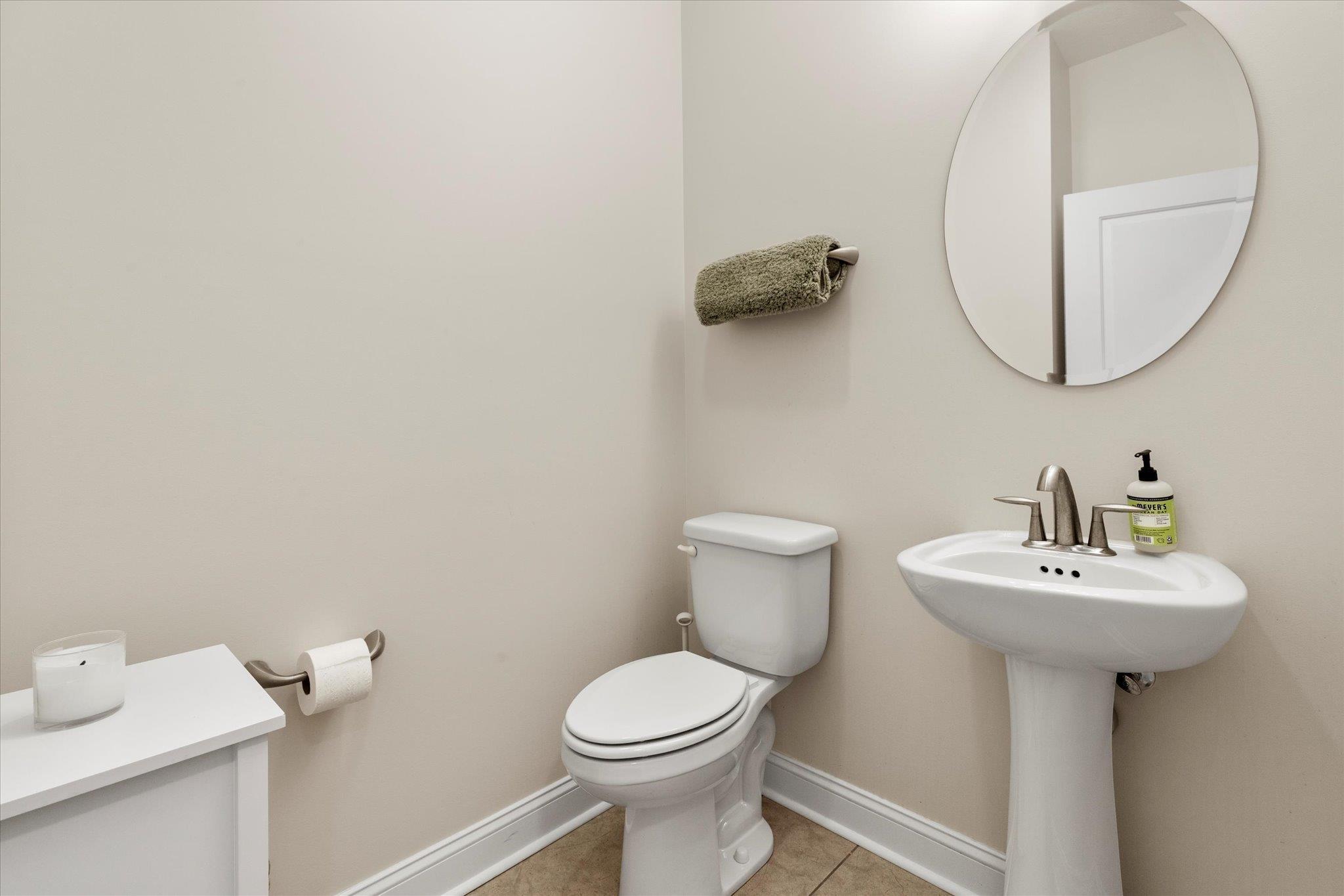 Blacksburg, Virginia, 24060, United States, 4 Bedrooms Bedrooms, ,3 BathroomsBathrooms,Residential,For Sale,1951169