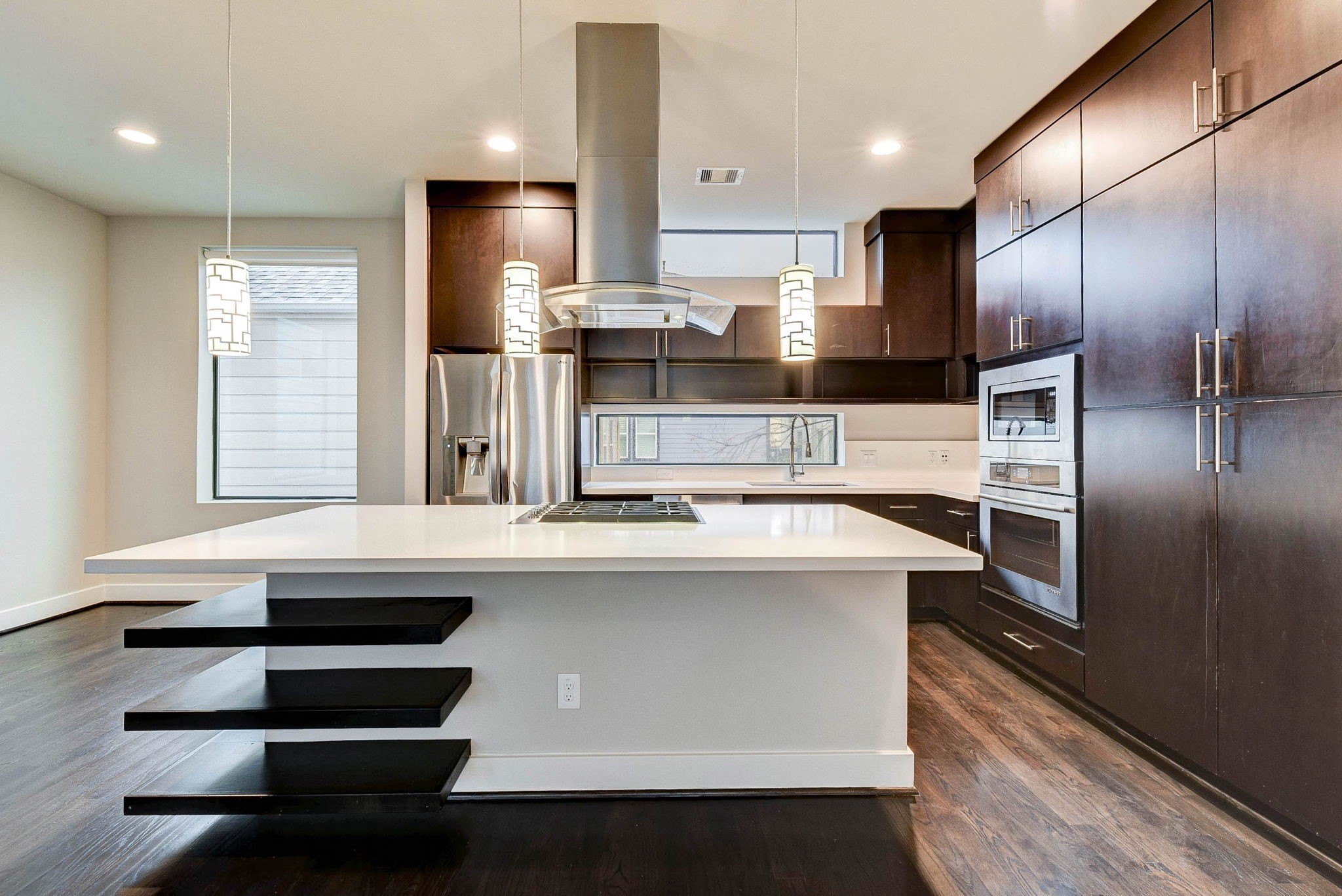 Houston, Texas, 77007, United States, 3 Bedrooms Bedrooms, ,4 BathroomsBathrooms,Residential,For Sale,1935957