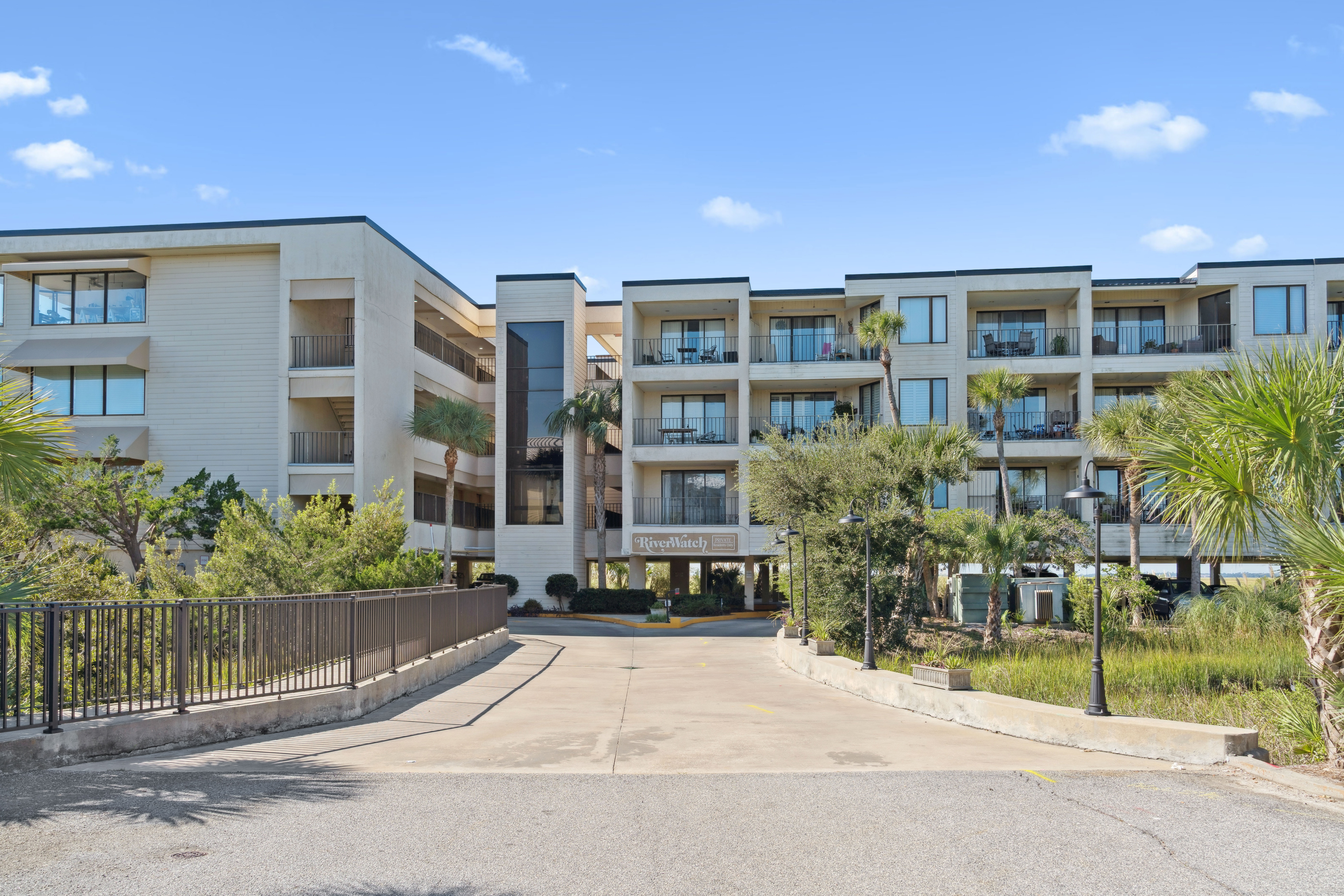  1 Marina Drive #308 A & B - 物件實景