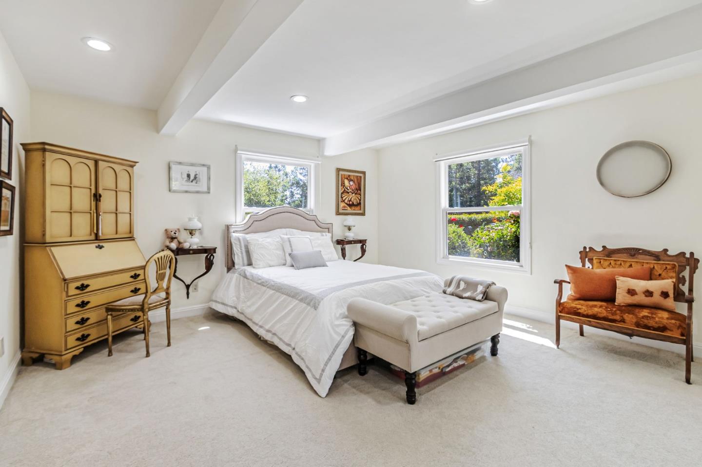 Saratoga, California, 95070, United States, 5 Bedrooms Bedrooms, ,6 BathroomsBathrooms,Residential,For Sale,1891032