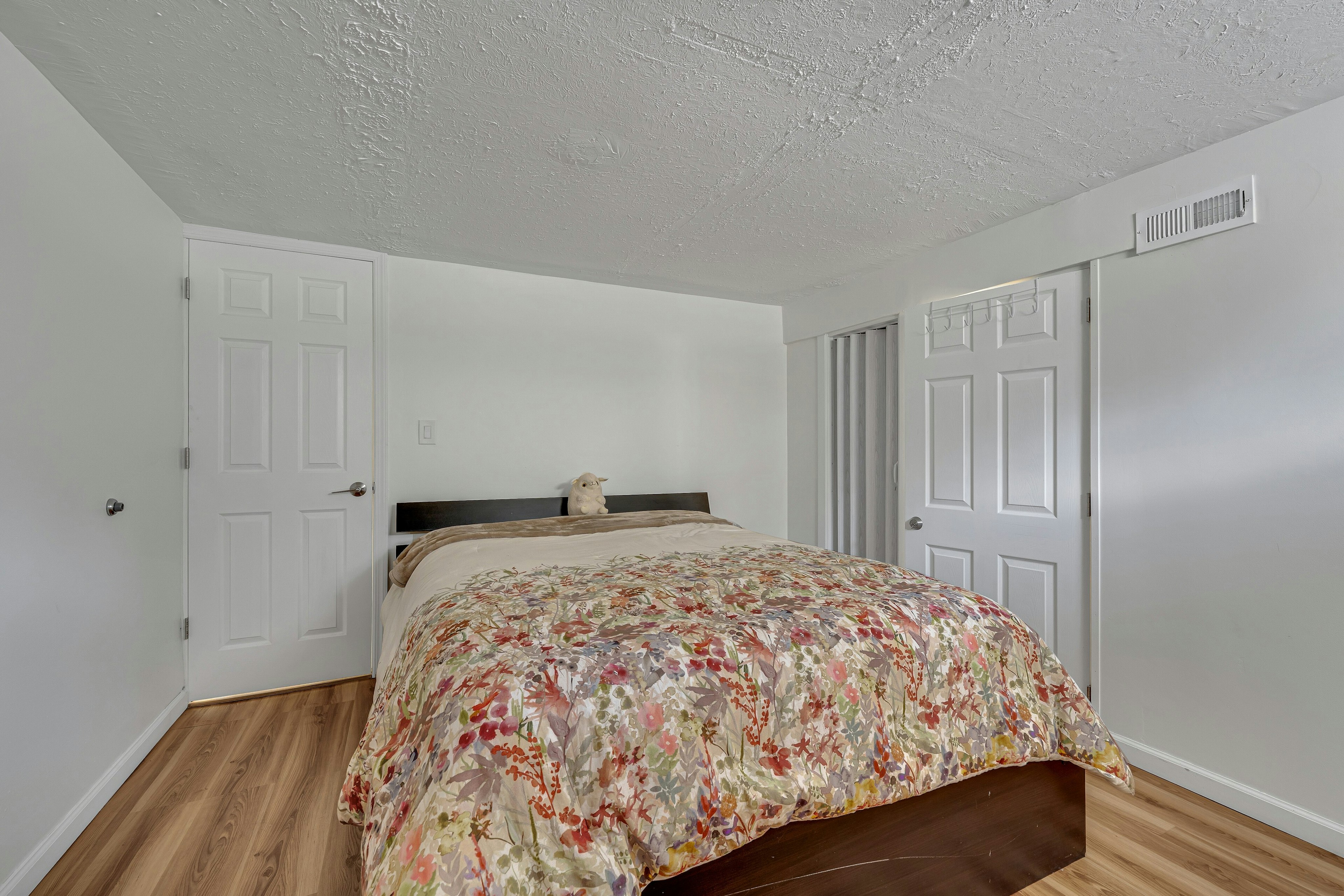  812 Sterling Street, Plainfield, NJ 07062 - 物件實景