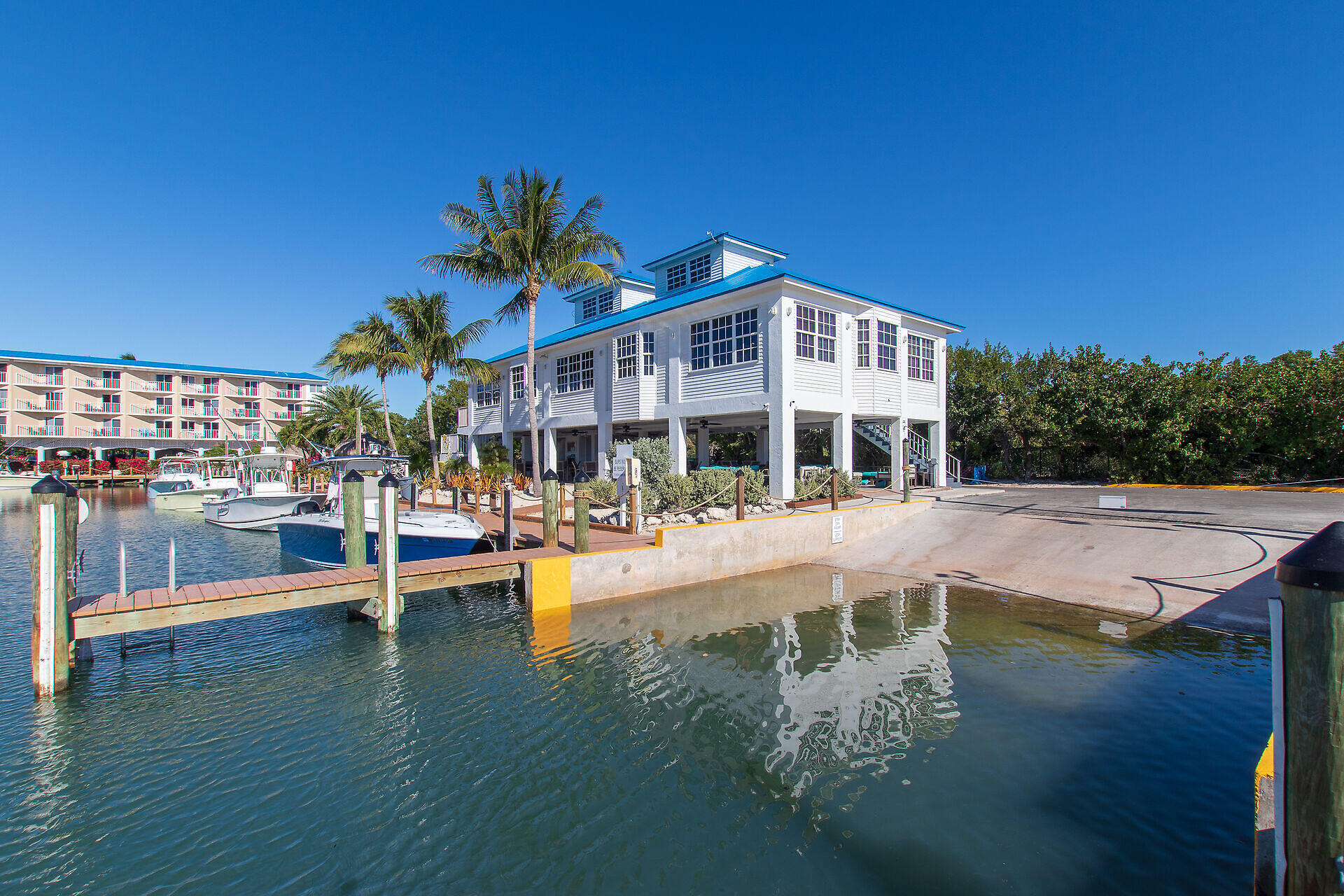 Tavernier, Florida, 33070, United States, 2 Bedrooms Bedrooms, ,2 BathroomsBathrooms,Residential,For Sale,1877251