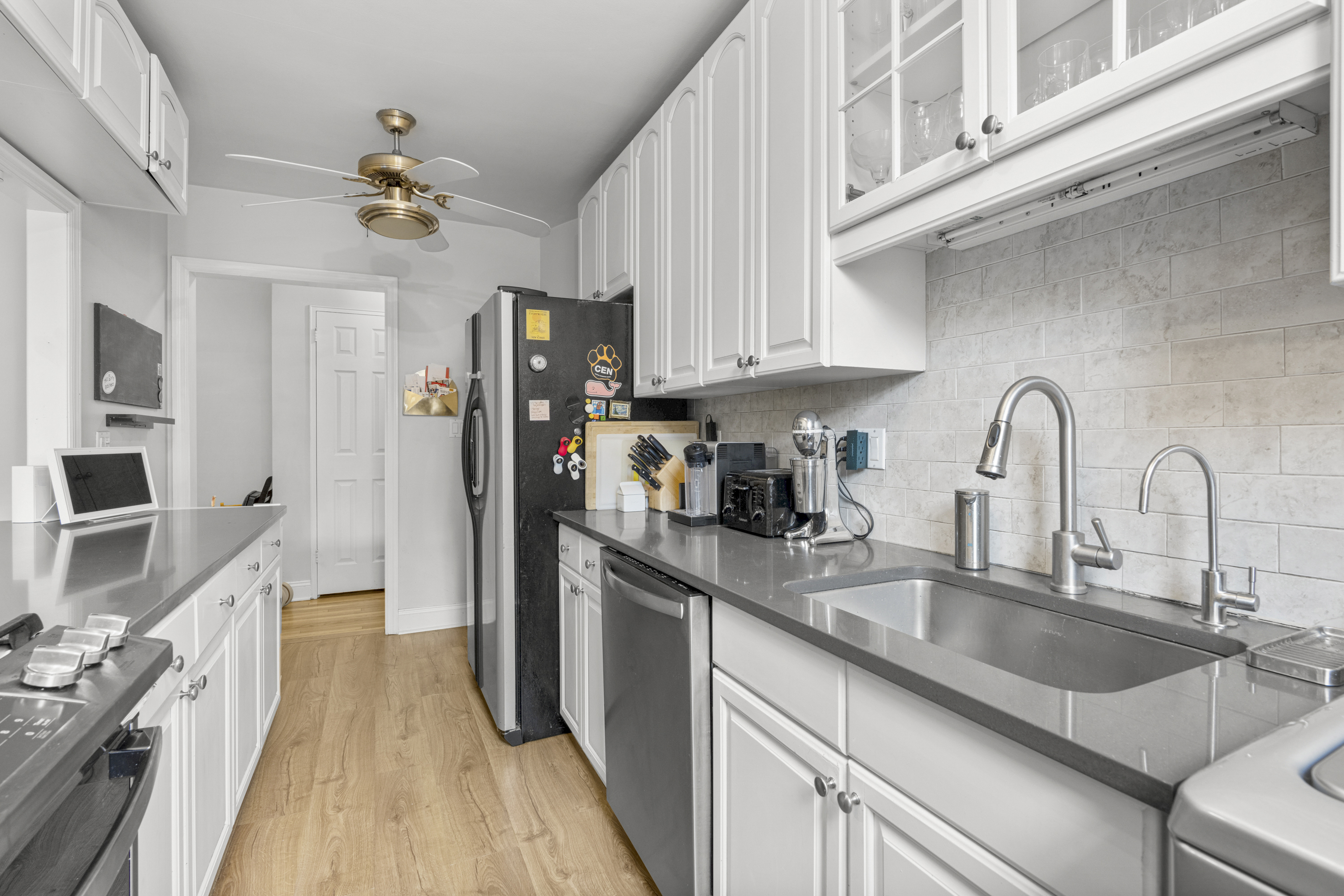  Beautiful Palmer Terrace Co-op - 物件實景