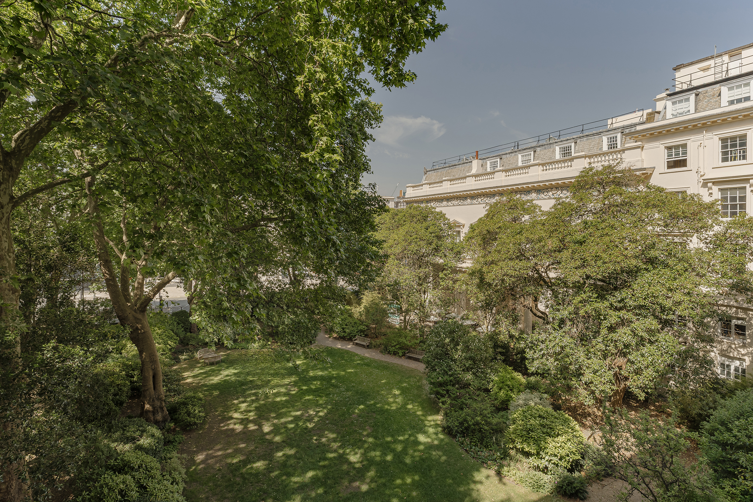  A Grand Lateral Residence Overlooking Carlton House Terrace Gardens - 物件實景