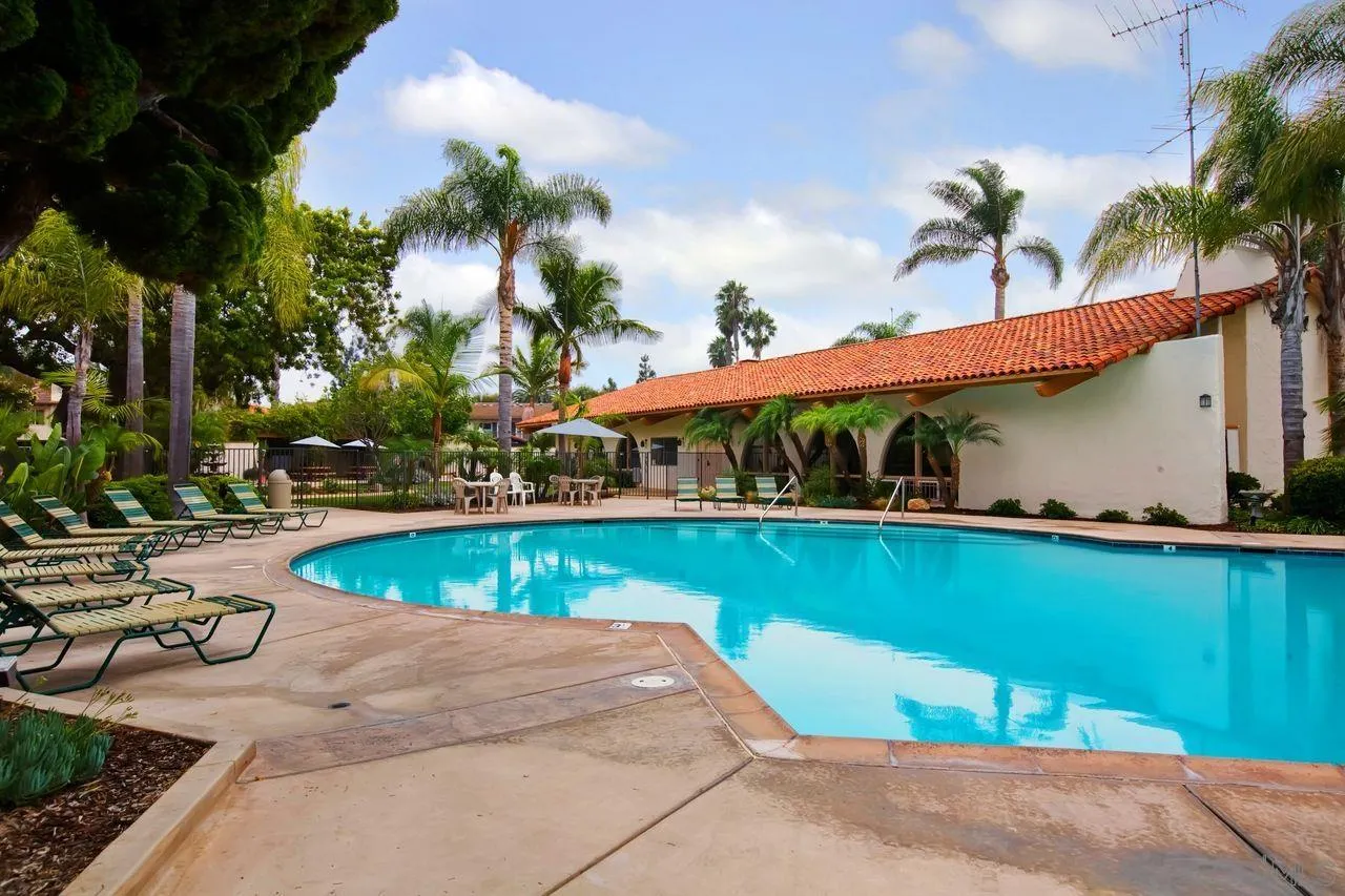 San Diego, California, 92110, United States, 4 Bedrooms Bedrooms, ,3 BathroomsBathrooms,Residential,For Sale,1940951