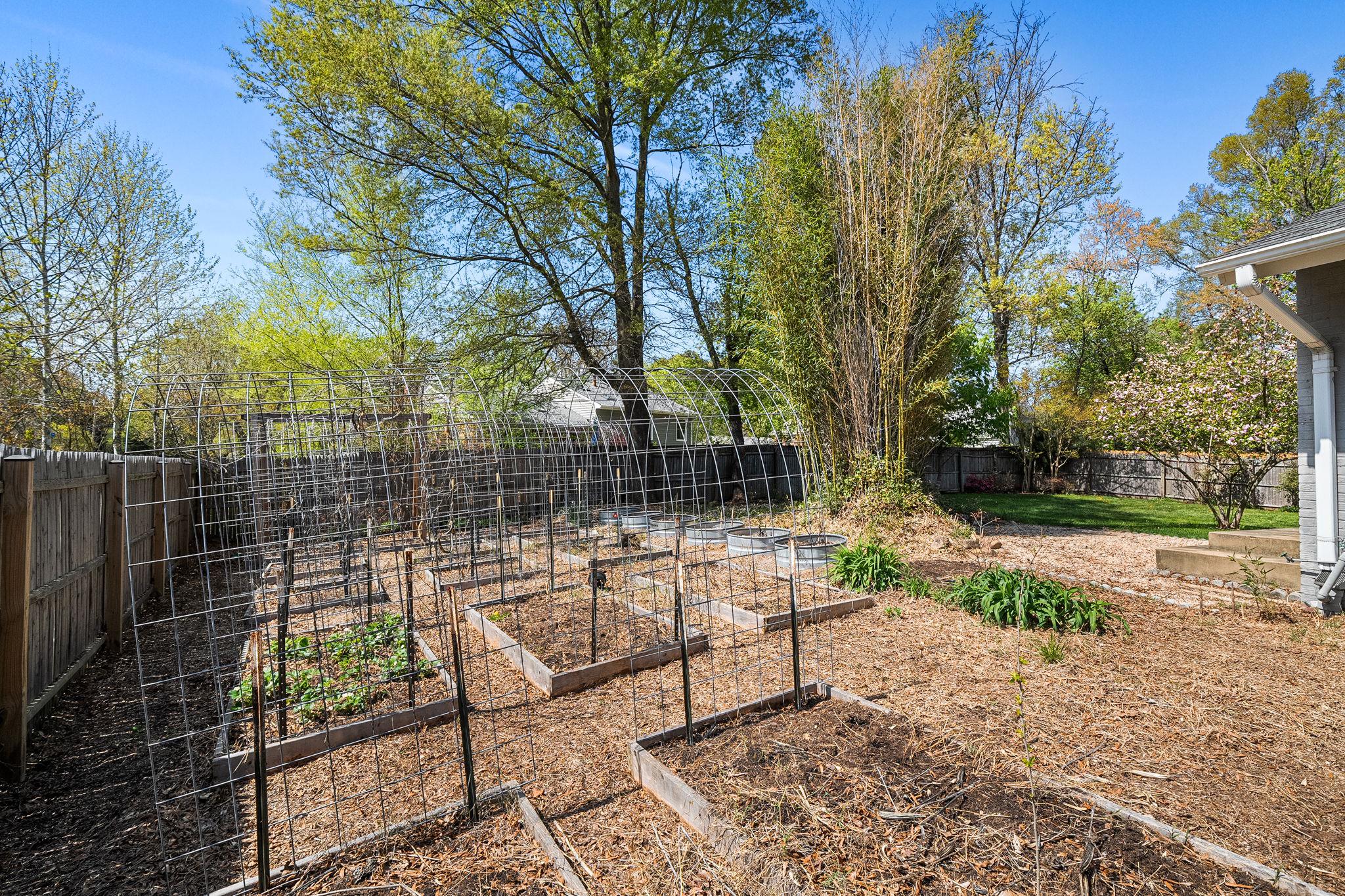  8508 Crowley Place, Alexandria, VA, 22308 - 物件實景