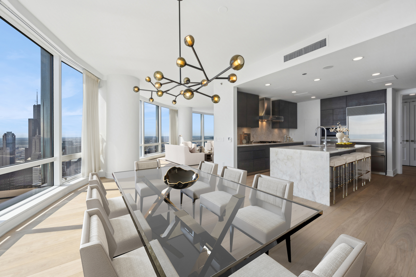 Chicago, Illinois, 60611, United States, 3 Bedrooms Bedrooms, ,4 BathroomsBathrooms,Residential,For Sale,1908723