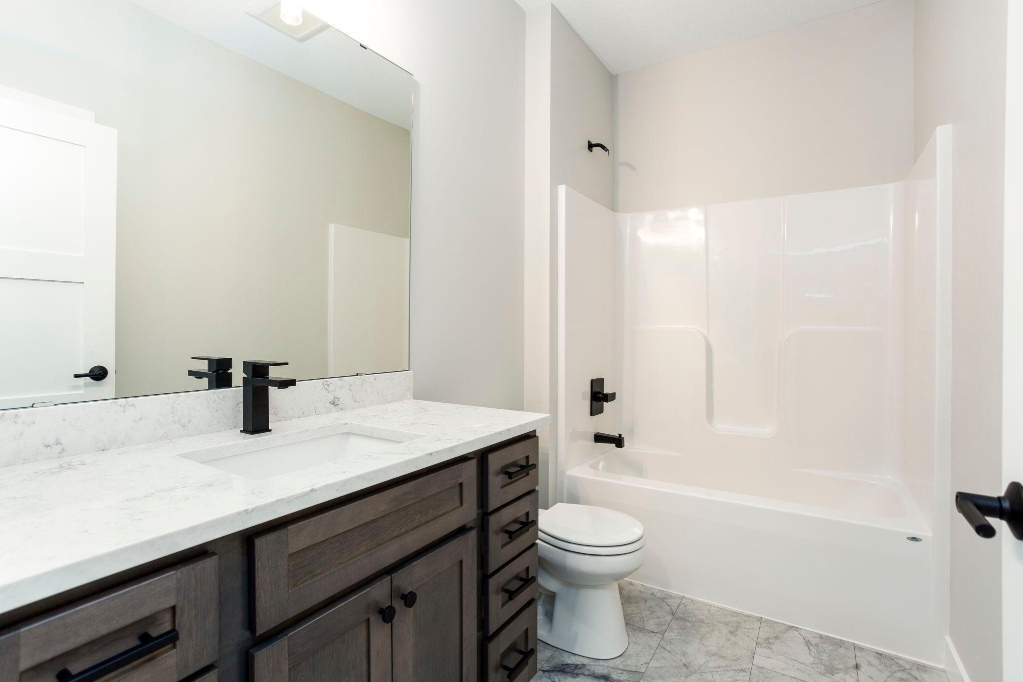 New Richmond, Wisconsin, 54017, United States, 3 Bedrooms Bedrooms, ,2 BathroomsBathrooms,Residential,For Sale,1903402