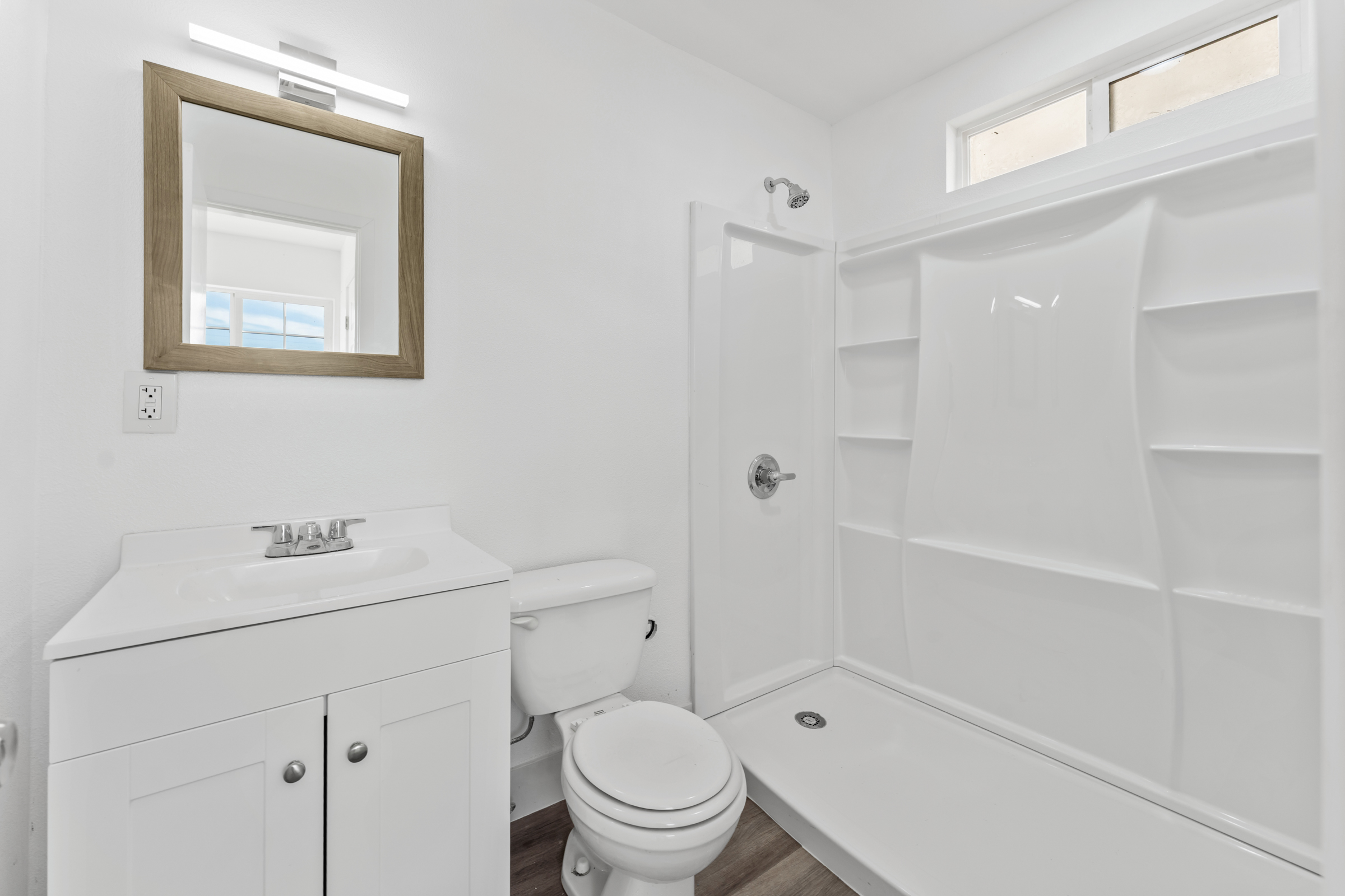 Moreno Valley, California, 92557, United States, 3 Bedrooms Bedrooms, ,2 BathroomsBathrooms,Residential,For Sale,2005789